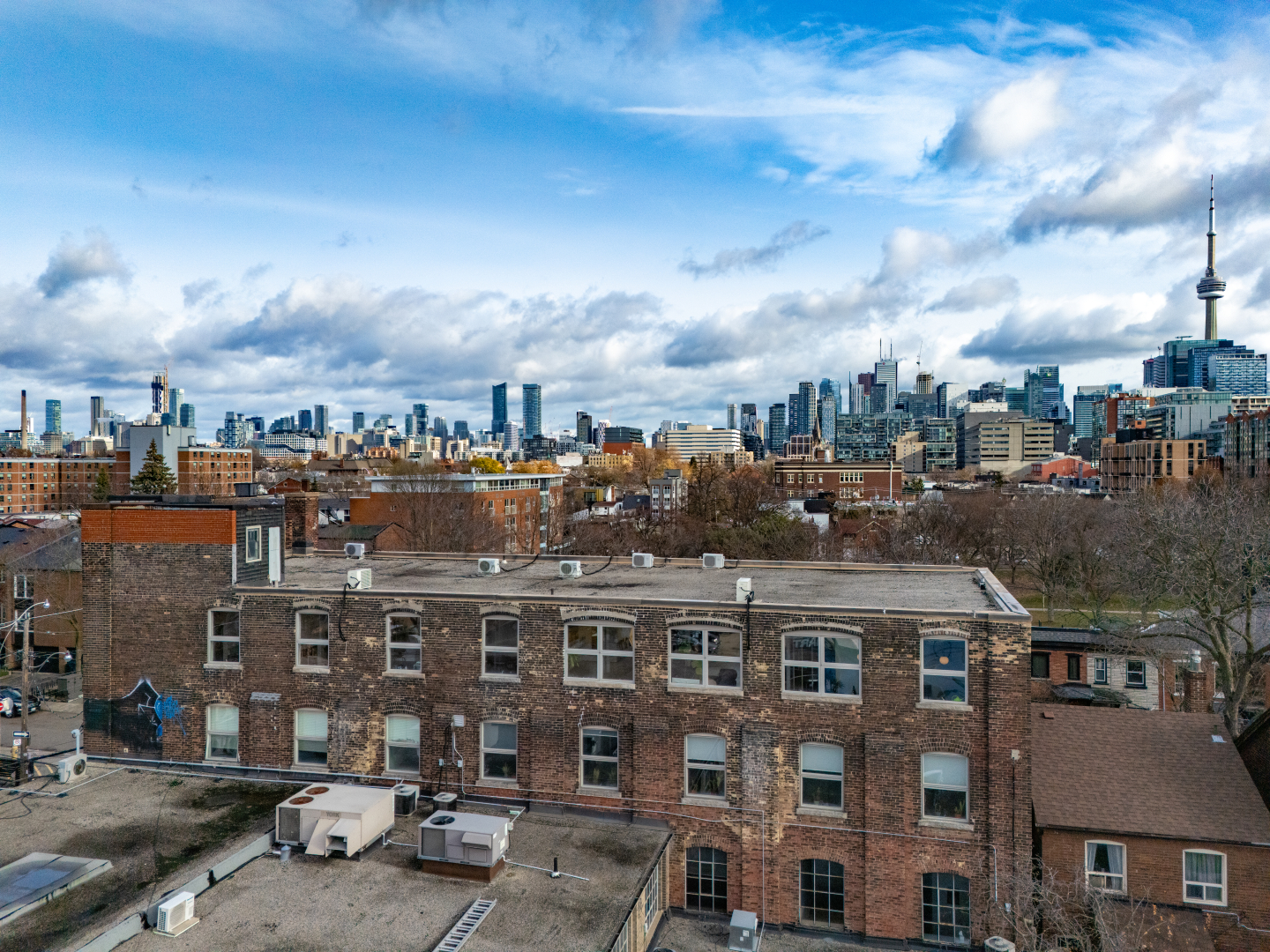 72 Stafford Street aerial view of building exterior 