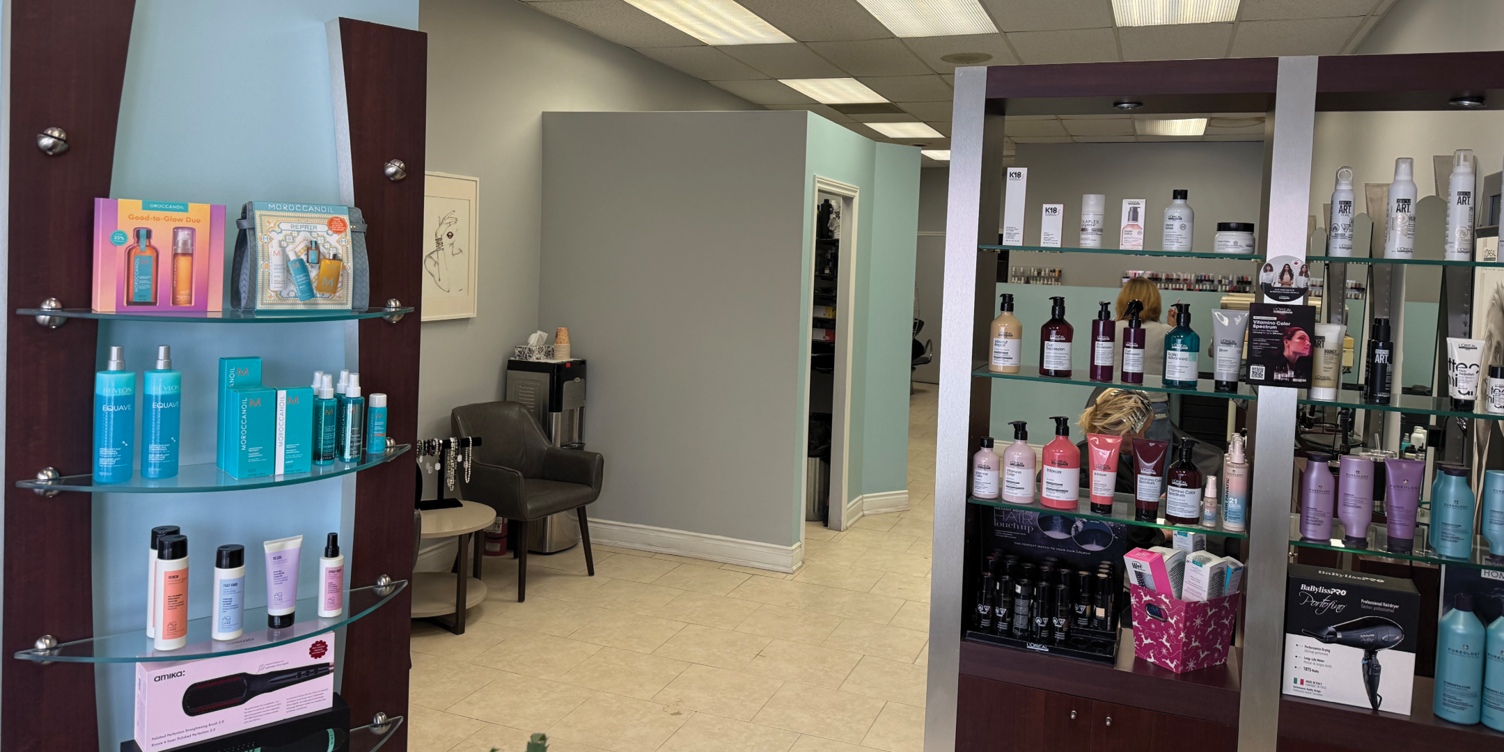 front reception of nail and hair salon