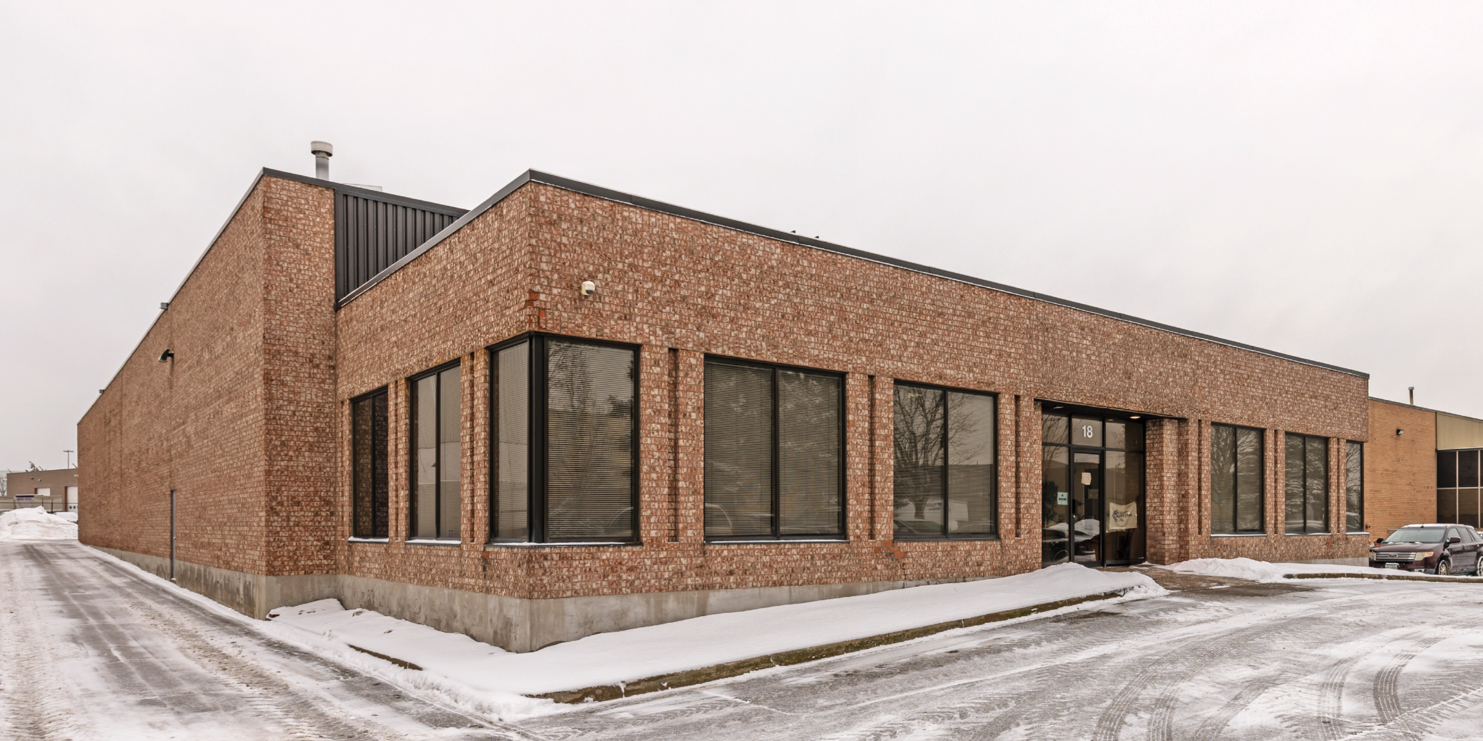 18 Hedgedale Road front of building