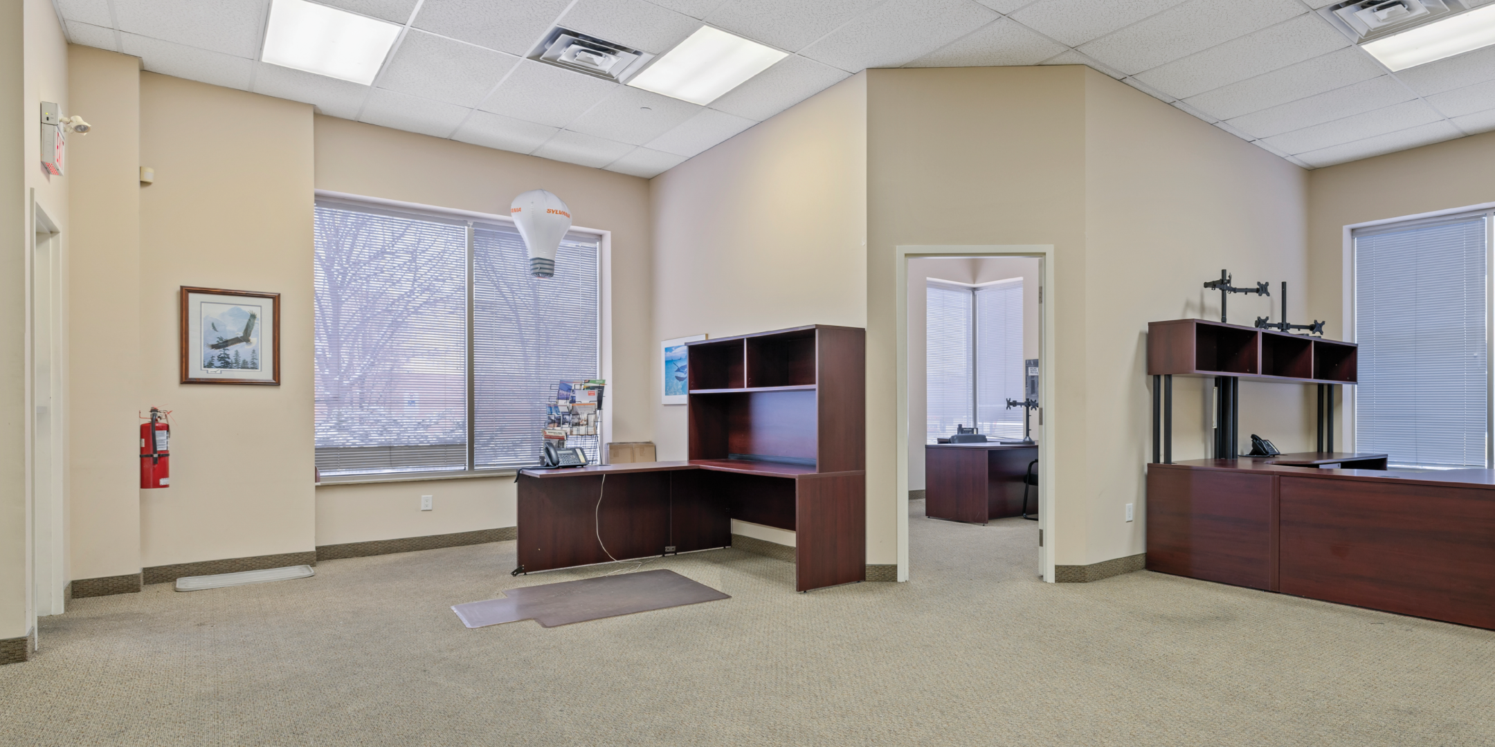 18 Hedgedale Road office area