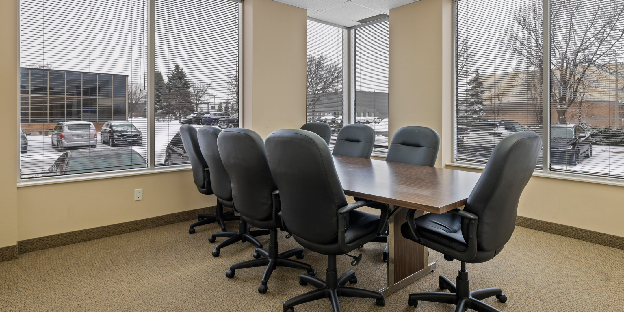 18 Hedgedale Road meeting room with windows