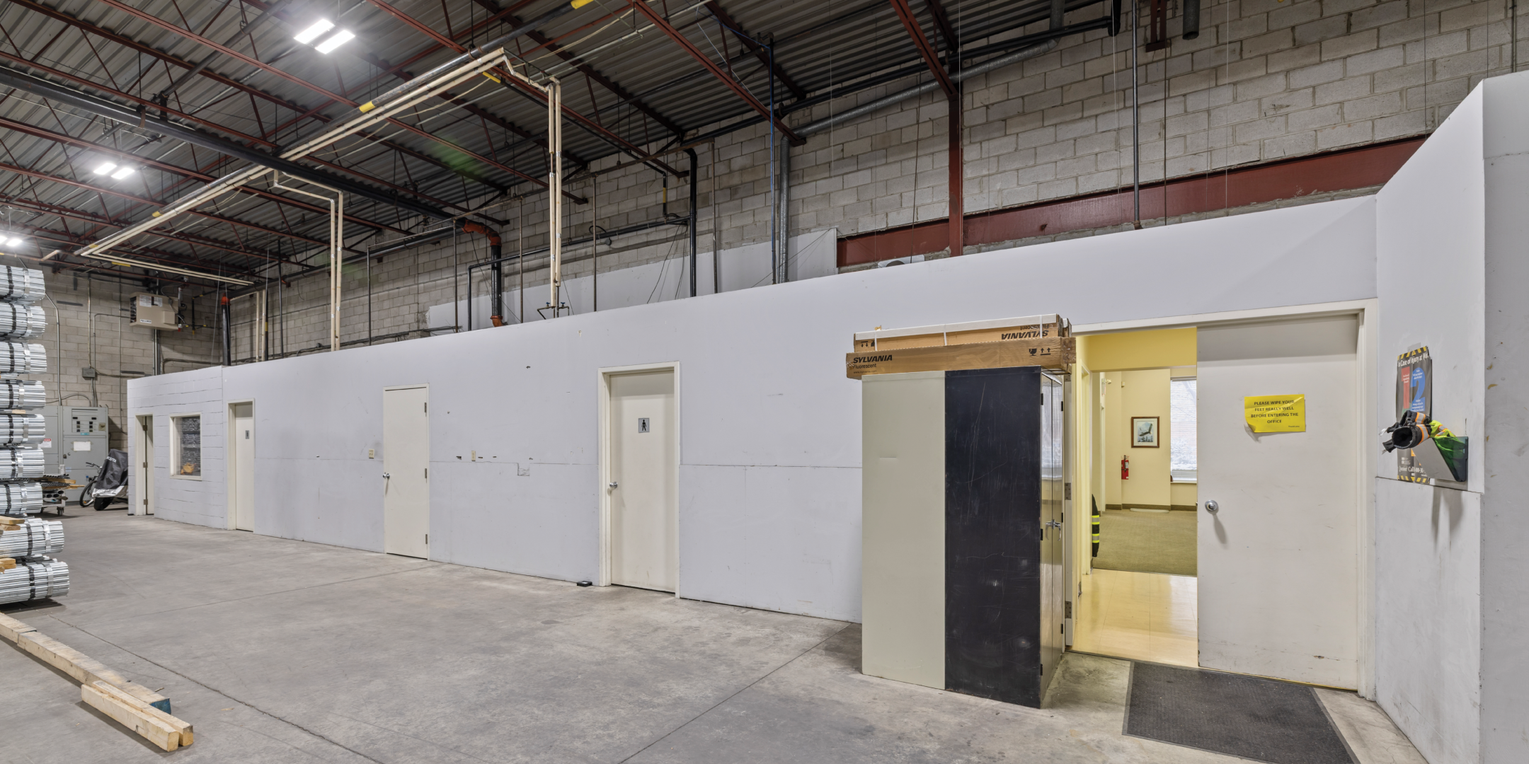 18 Hedgedale Road warehouse area