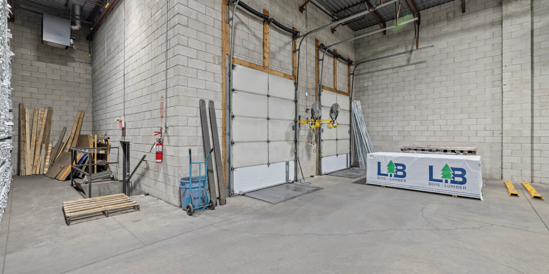 18 Hedgedale Road warehouse area and shipping door