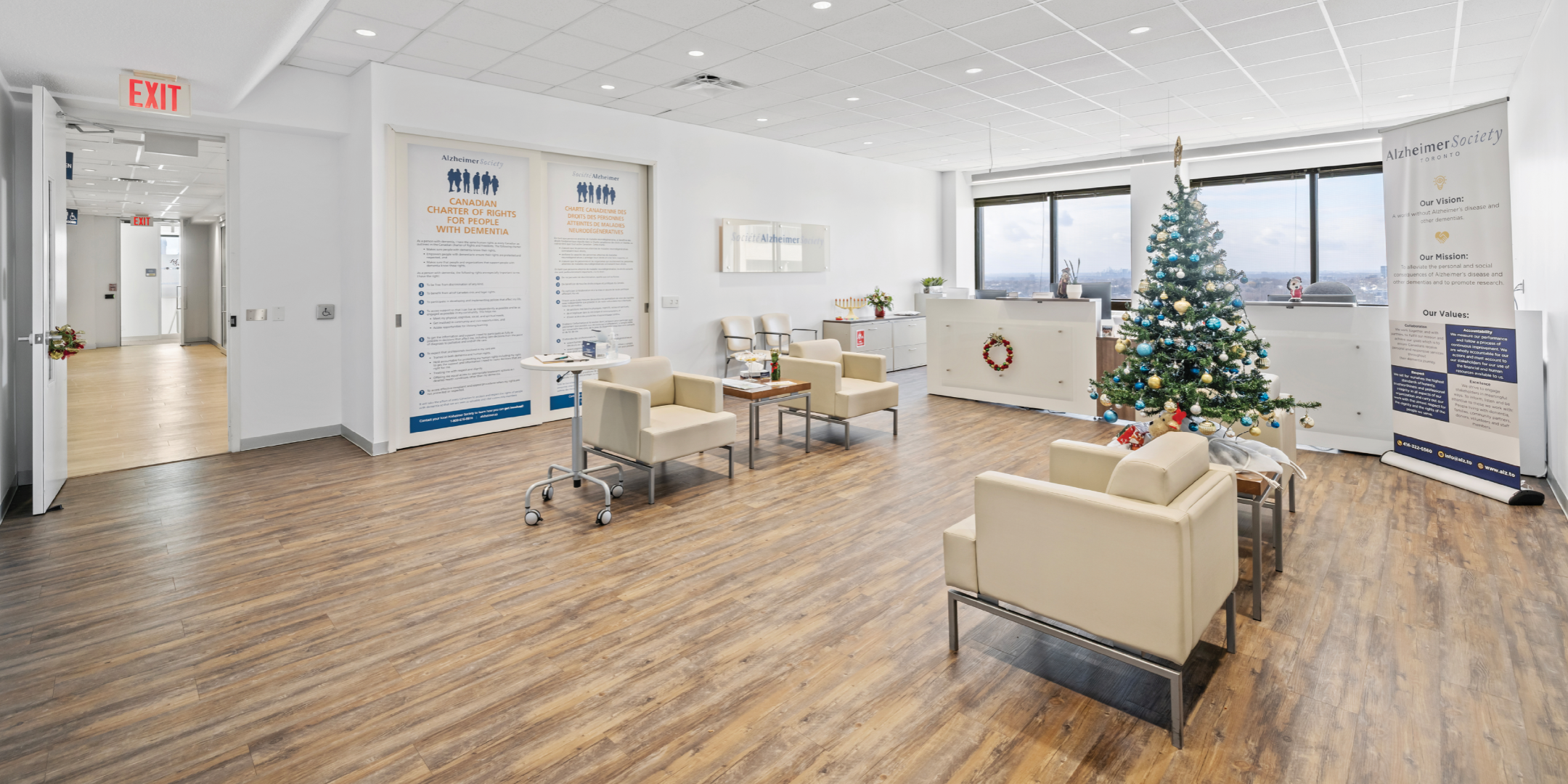 20 Eglinton Avenue W reception area with sofa