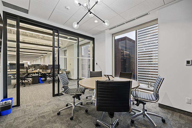 40 King St W interior view of conference room with chairs