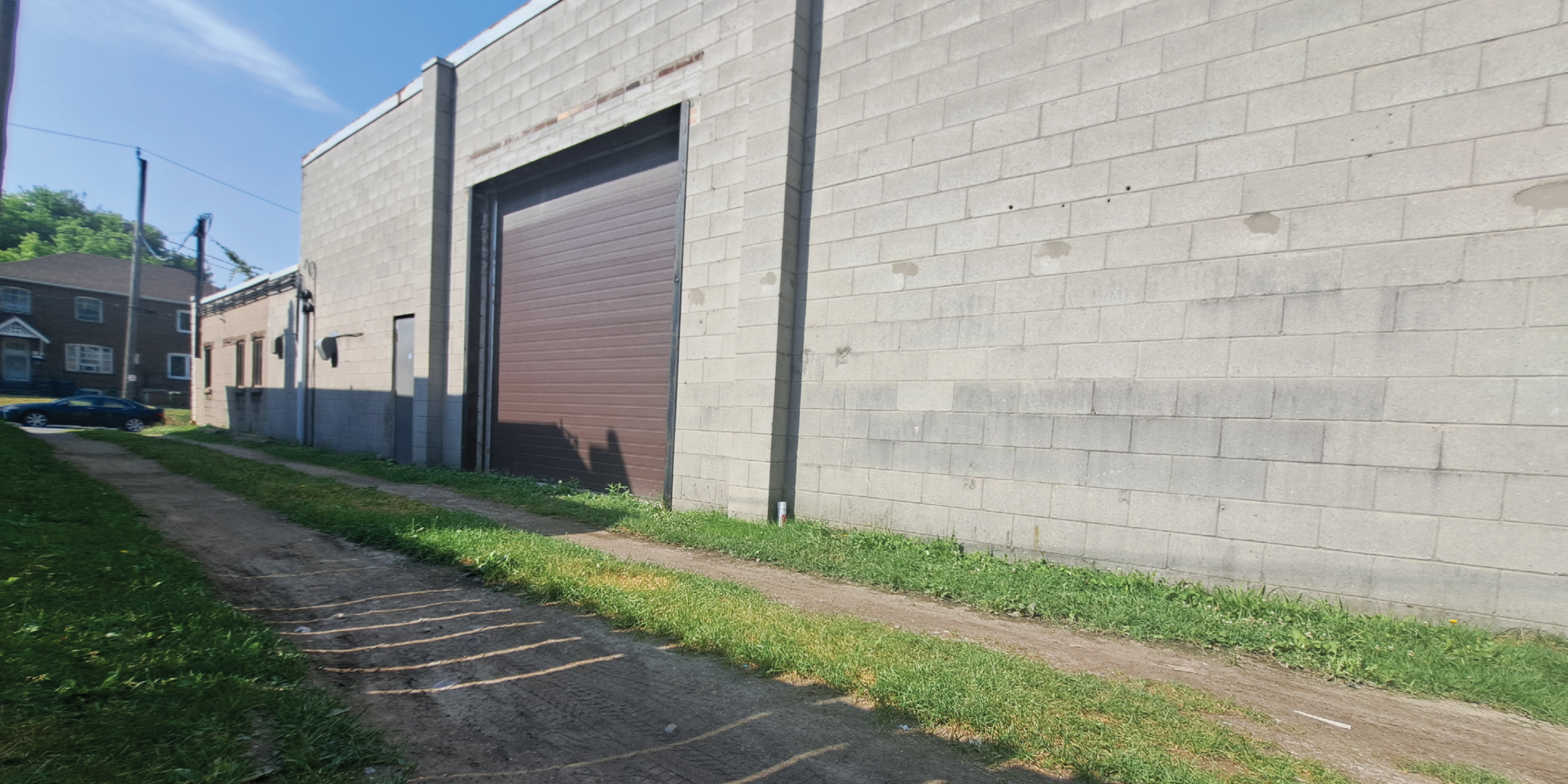 48 Lavender Road industrial doors on the back side of the building