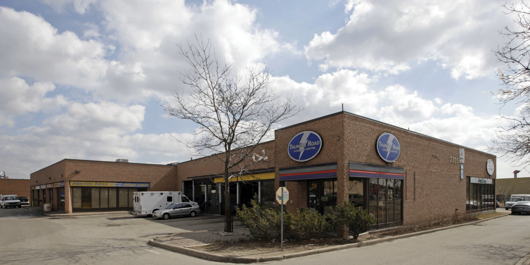 2305 Markham Road Building