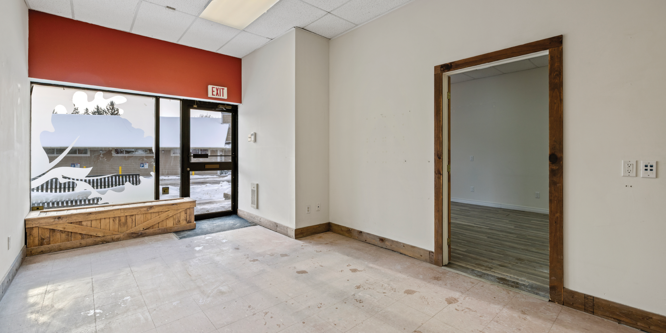 Interior retail unit at 47 Northumberland Street