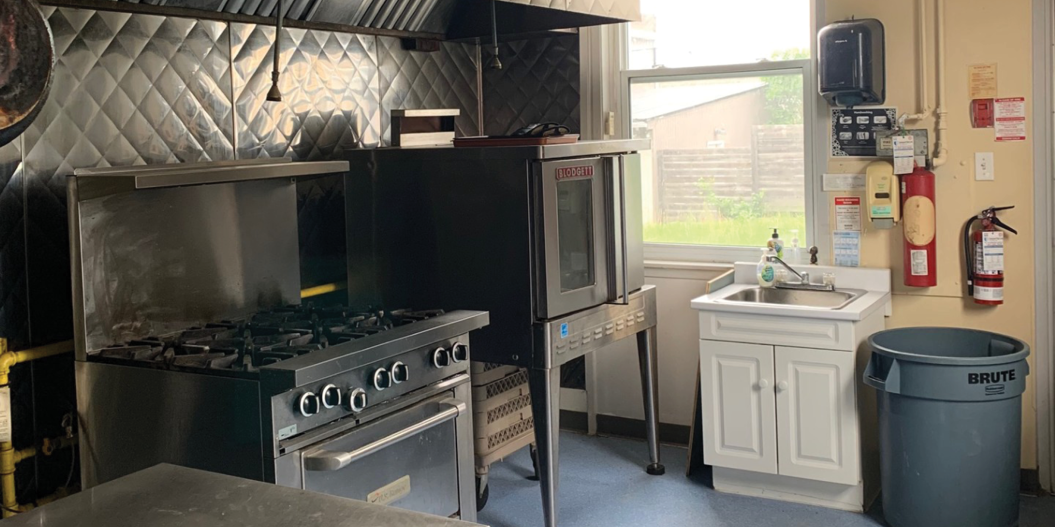 532 Main Street kitchen with window