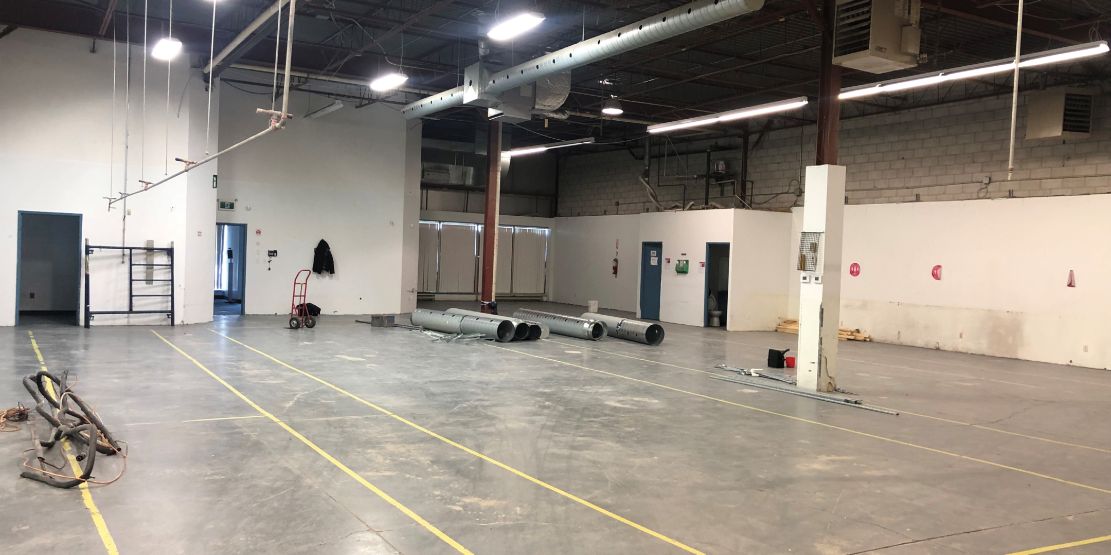 945 Middlefield Road Unit 8 & 9 Interior Warehouse Space 