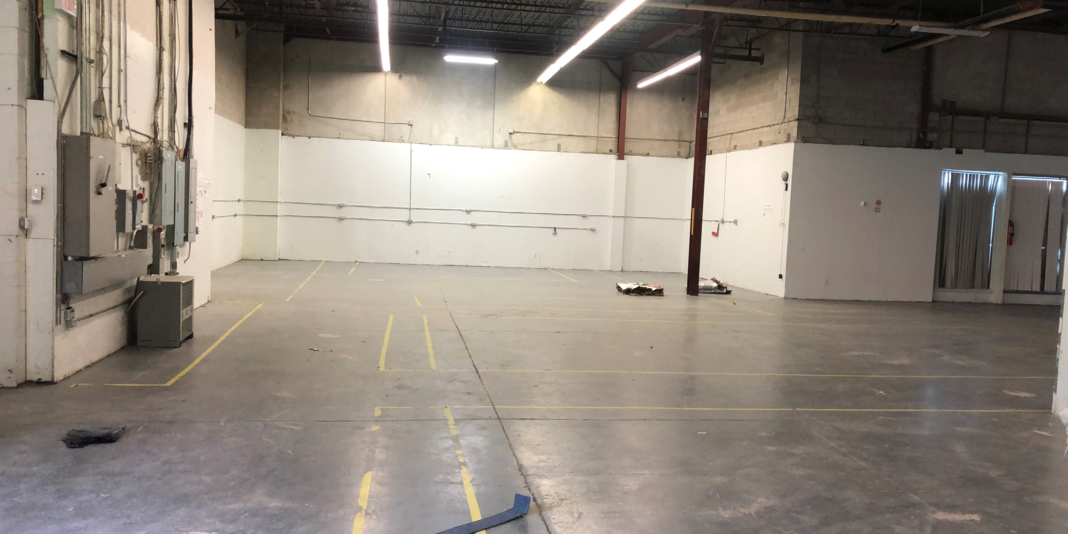 945 Middlefield Road Unit 8 & 9 Interior Warehouse Space 