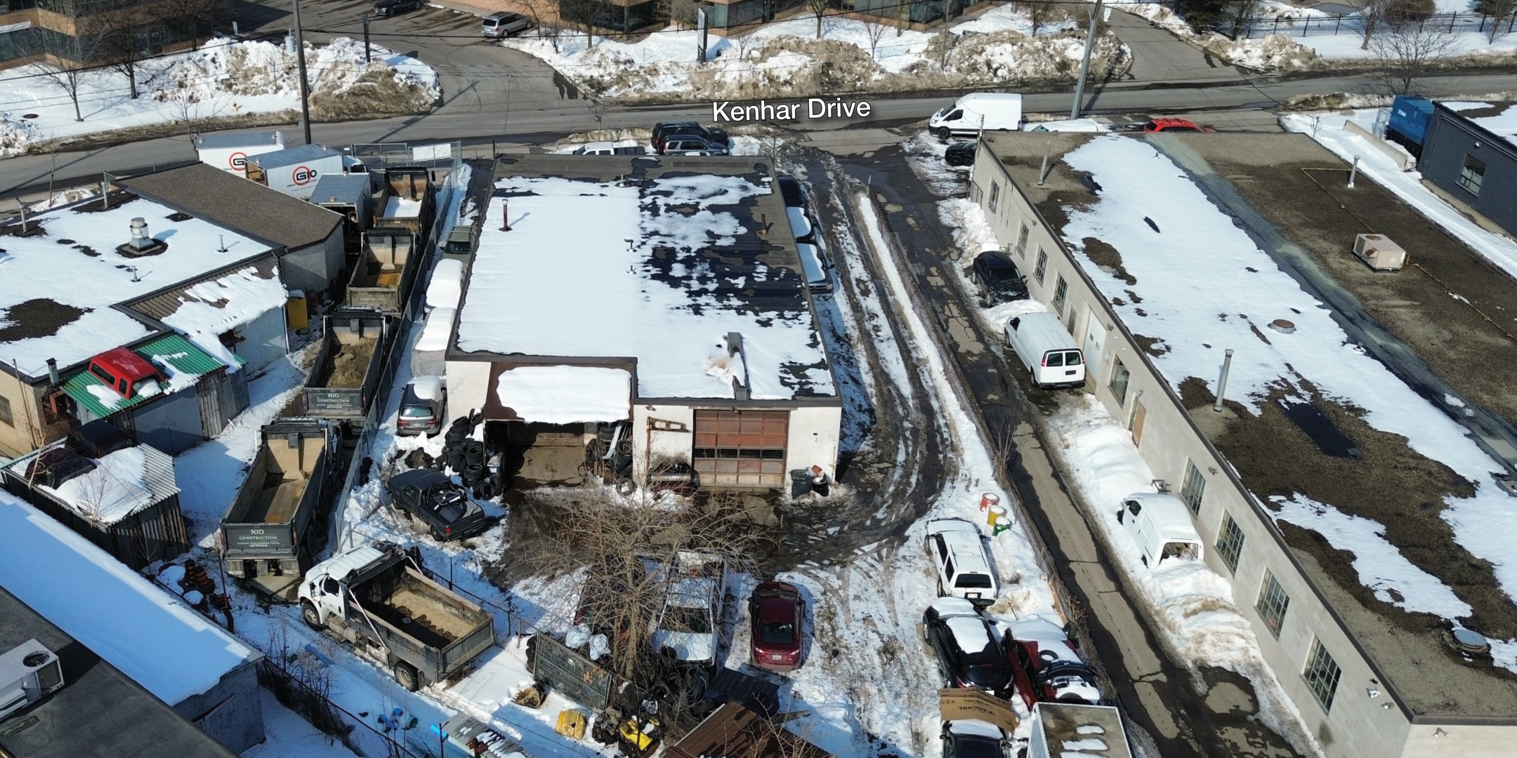 97-99 Kenhar Drive Automotive Building