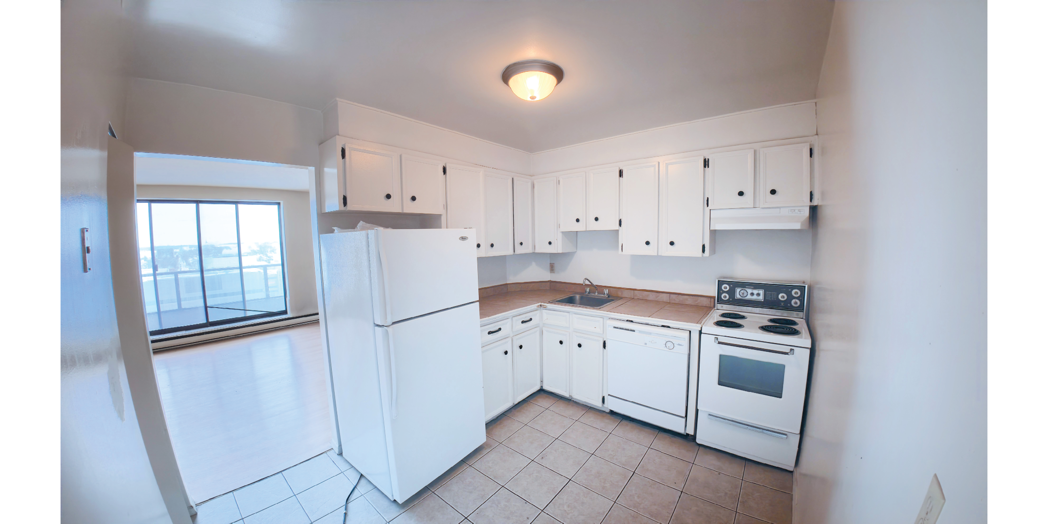 251 Goyeau Street Residential area - full kitchen