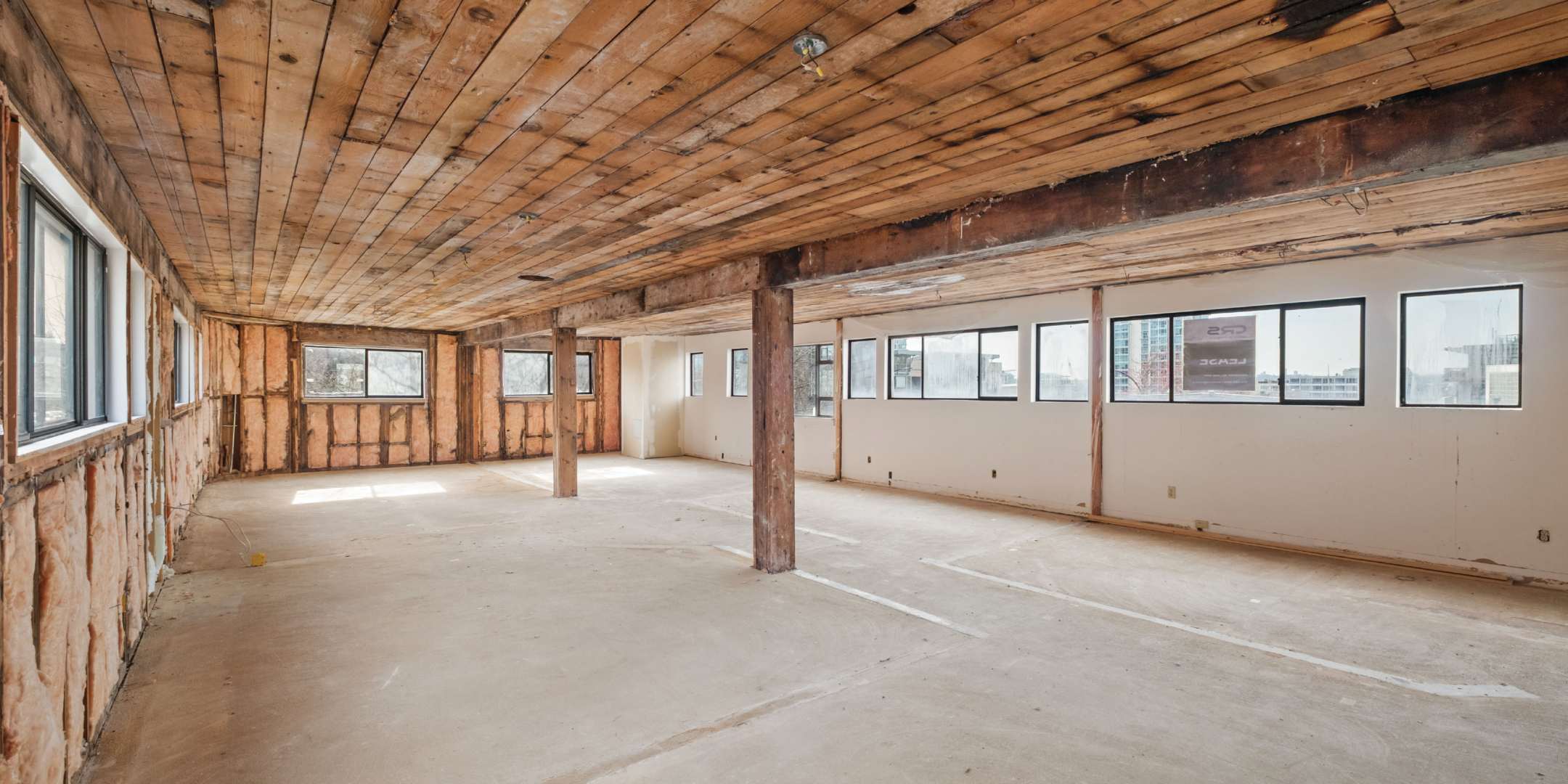 273 Lonsdale Avenue interior unfinished space
