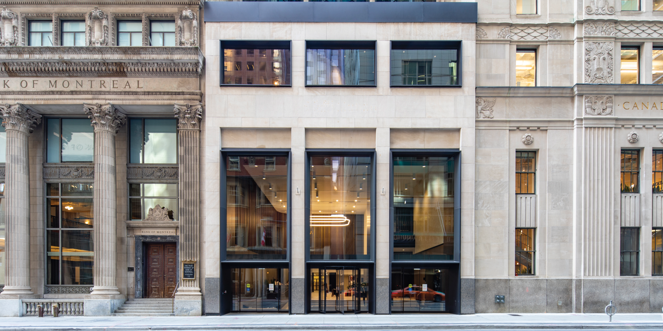 320 Bay Street building main entrance