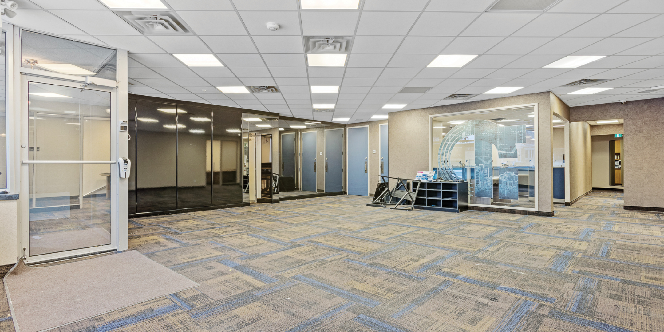 420 McArthur Avenue Office Area