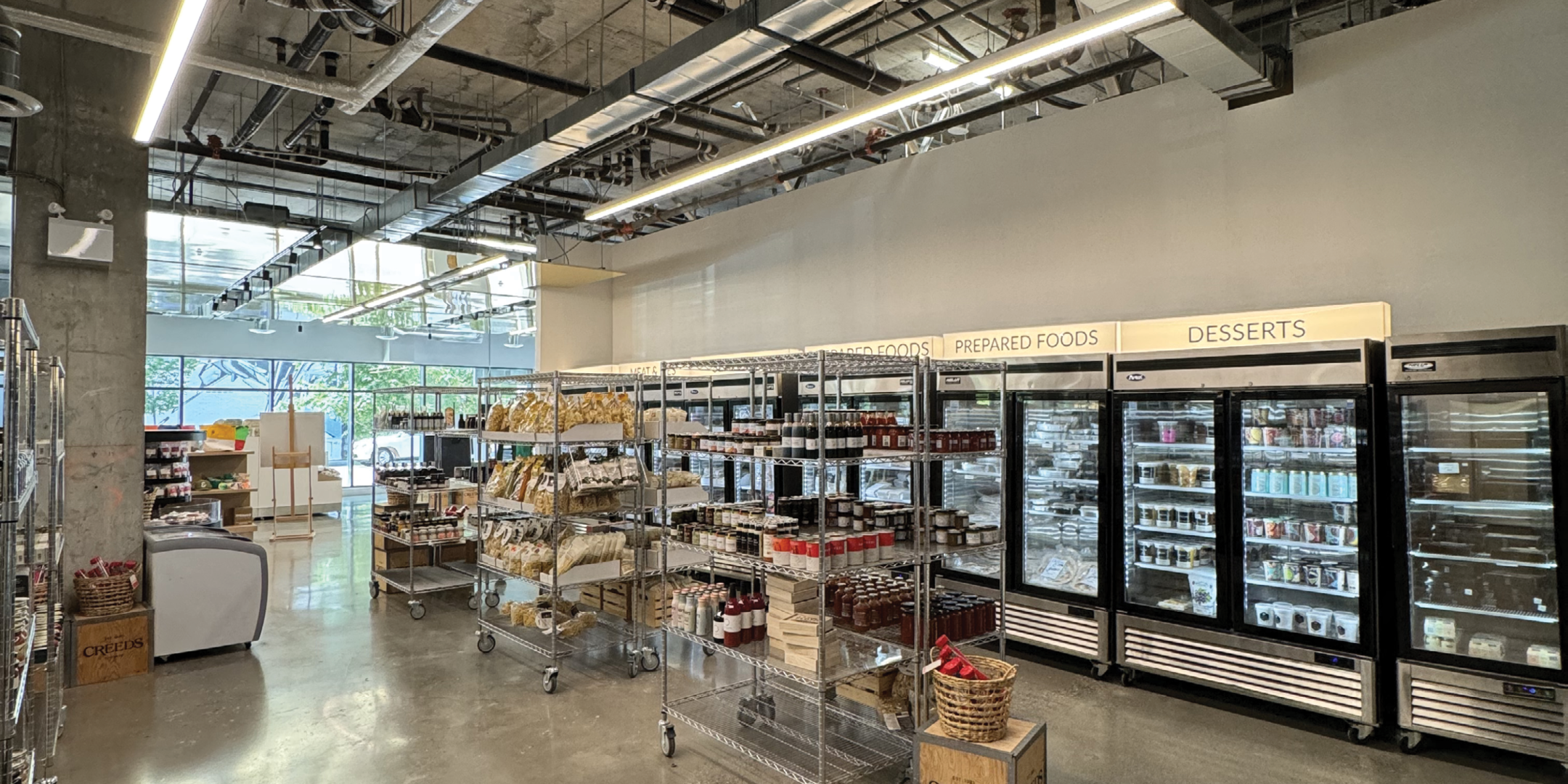 450 Dupont Street interior of unit