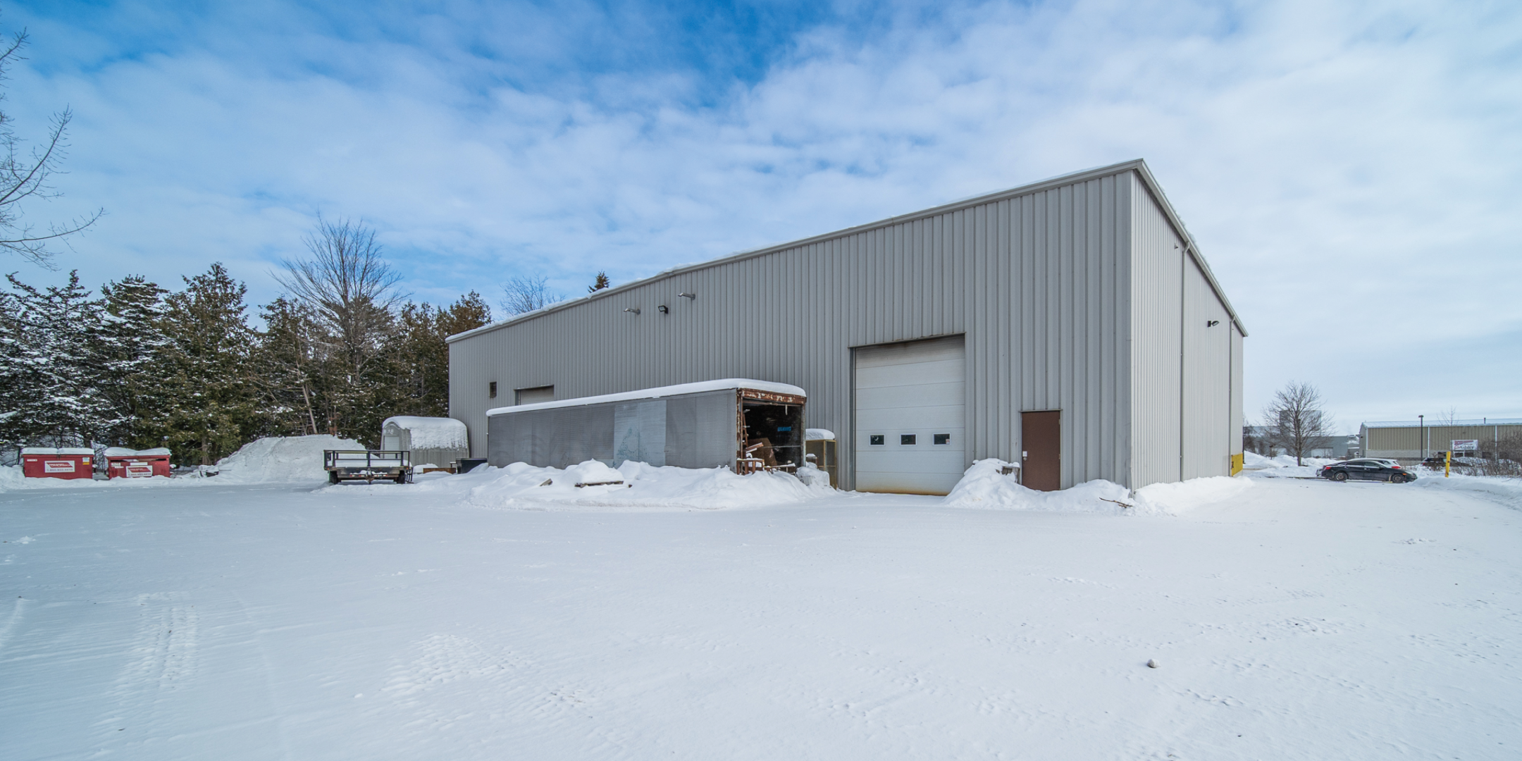 713 Fortune Crescent exterior of building