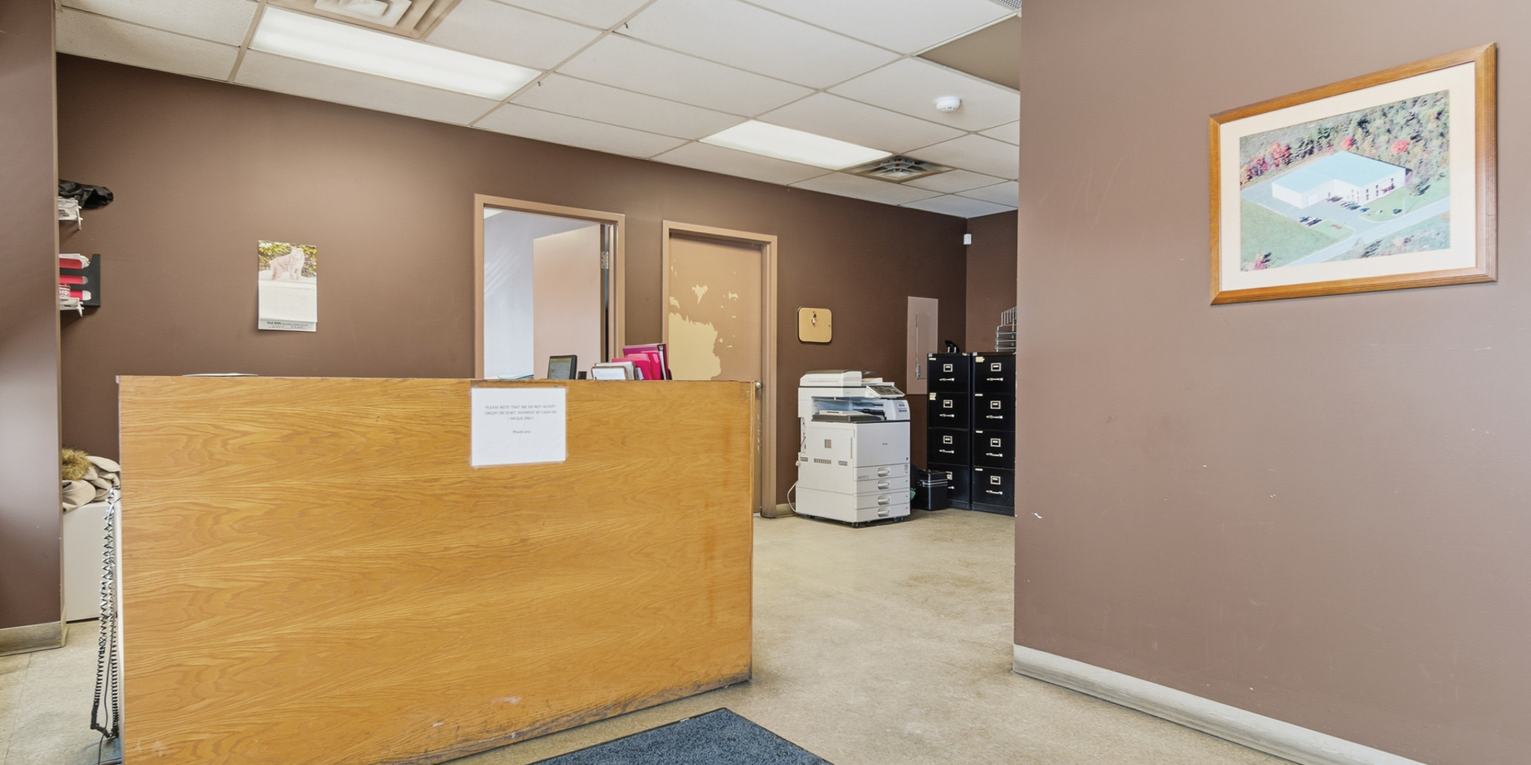 713 Fortune Crescent front interior reception area