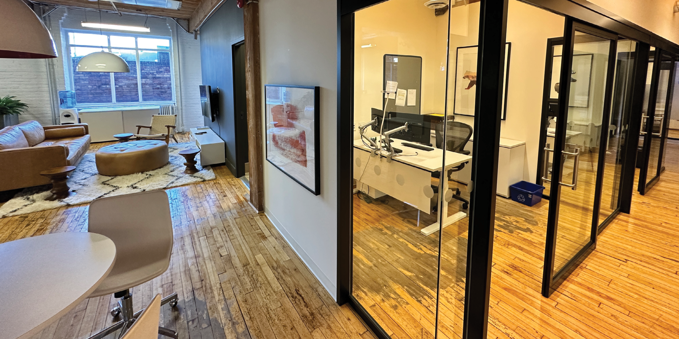 129 Spadina showing offices and relax area