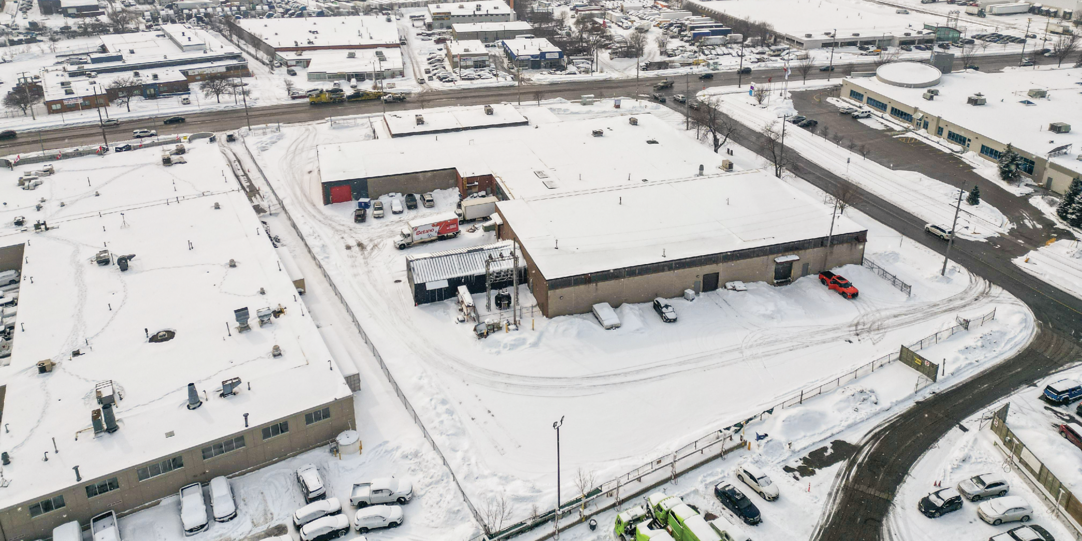 168 Rexdale Blvd Building Side