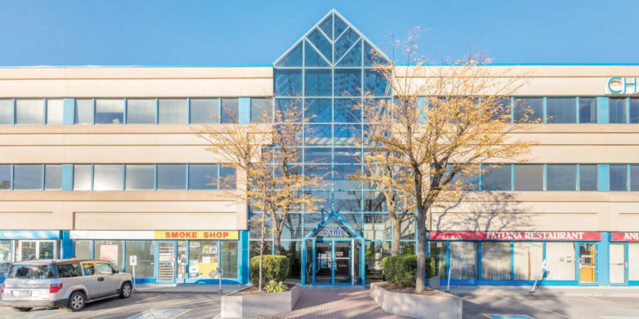 2180 Steeles Ave W office building front entrance