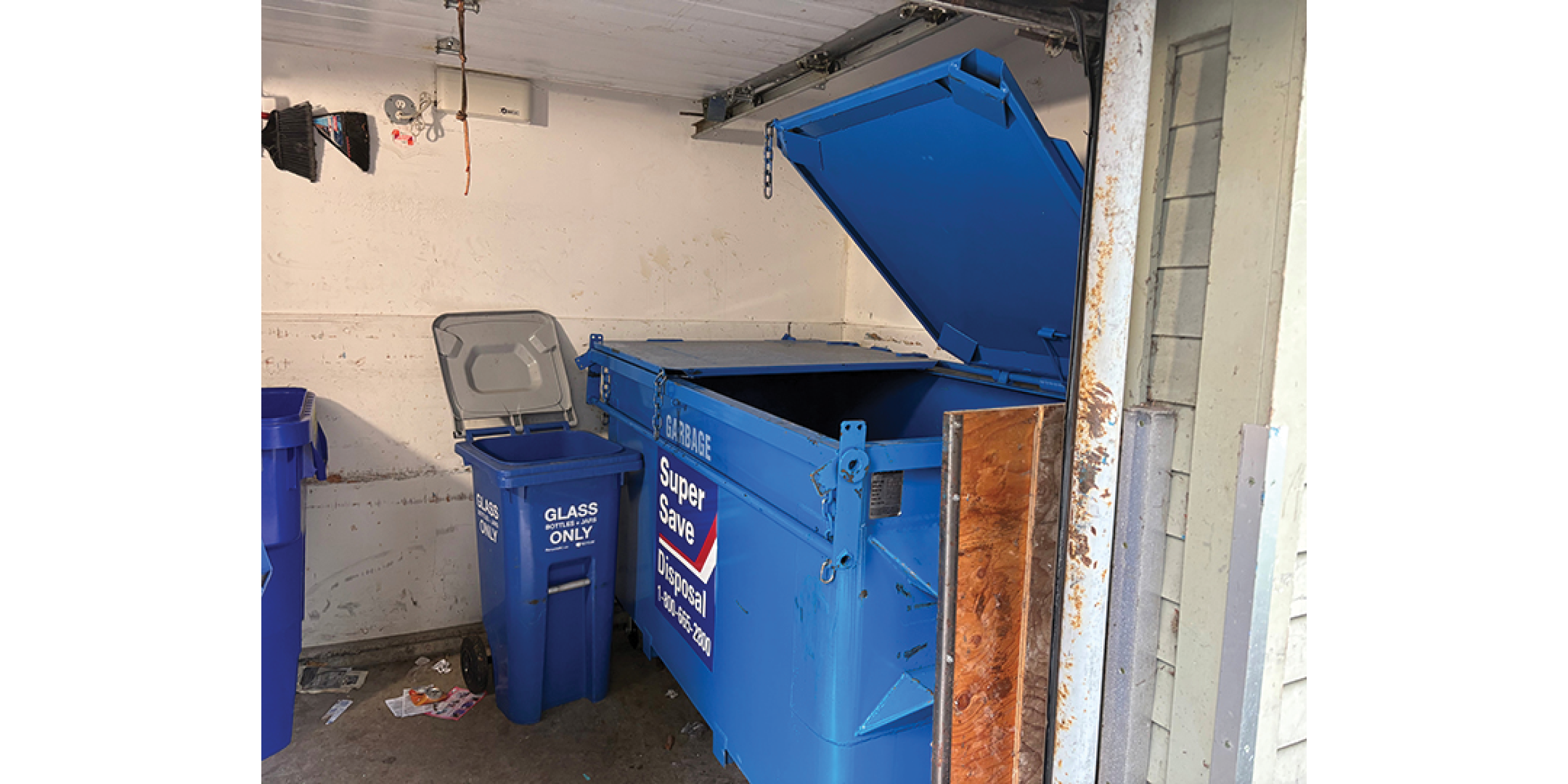 3589-3599 Commercial Street interior recycling area