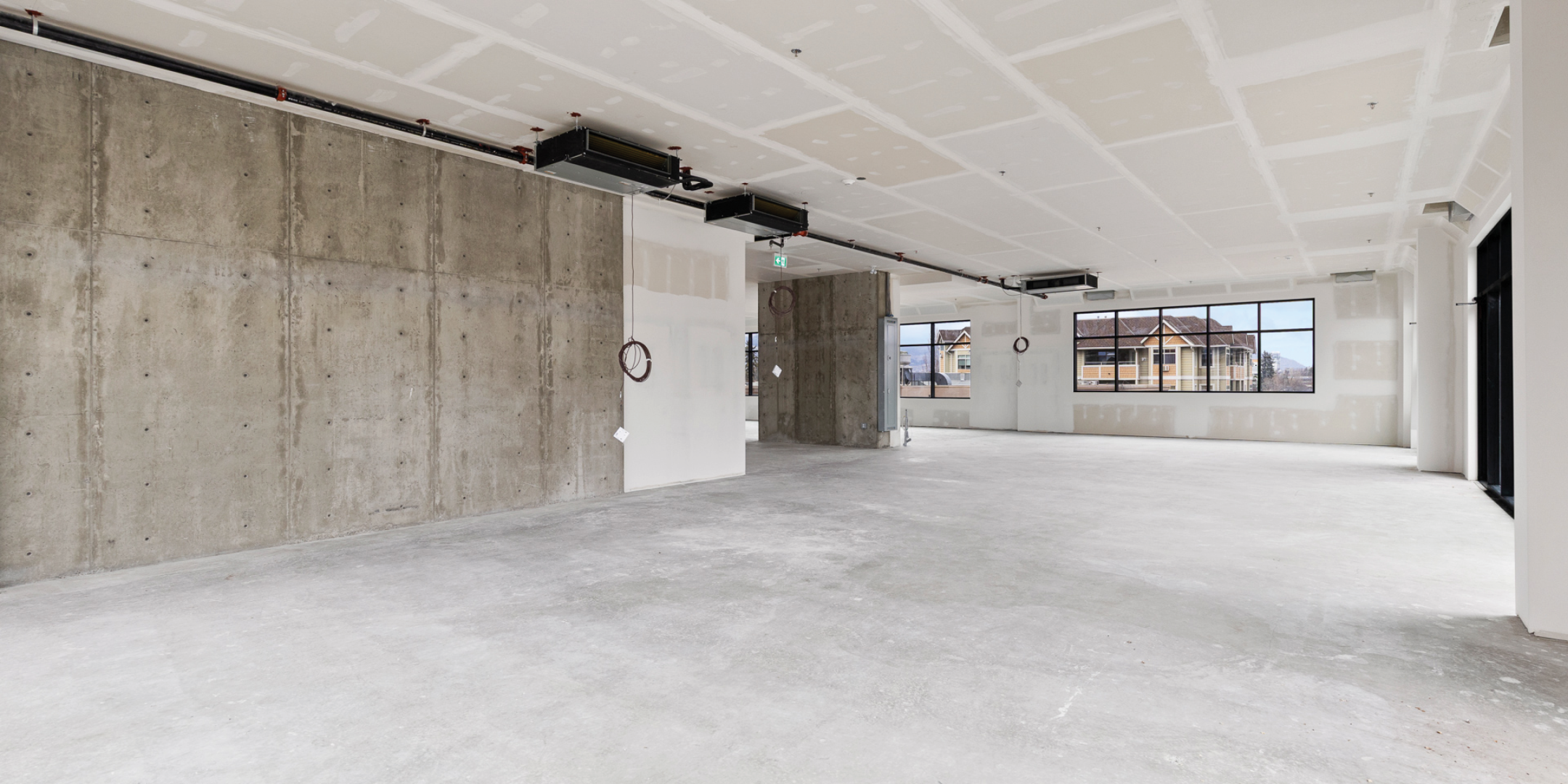 550 Osprey Avenue interior unfinished office space