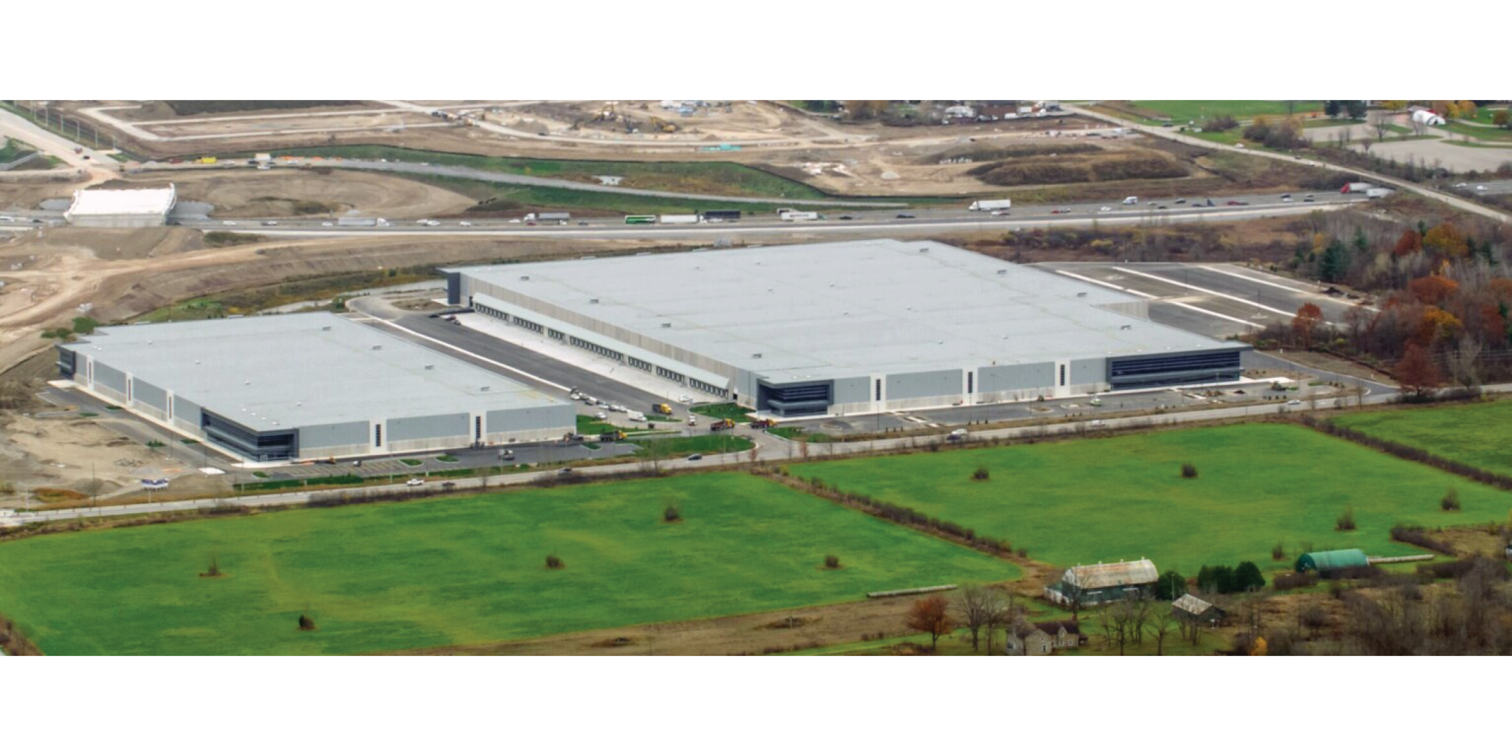 6750 Campbellville Road aerial showing building exteriors, entrances, and shipping area