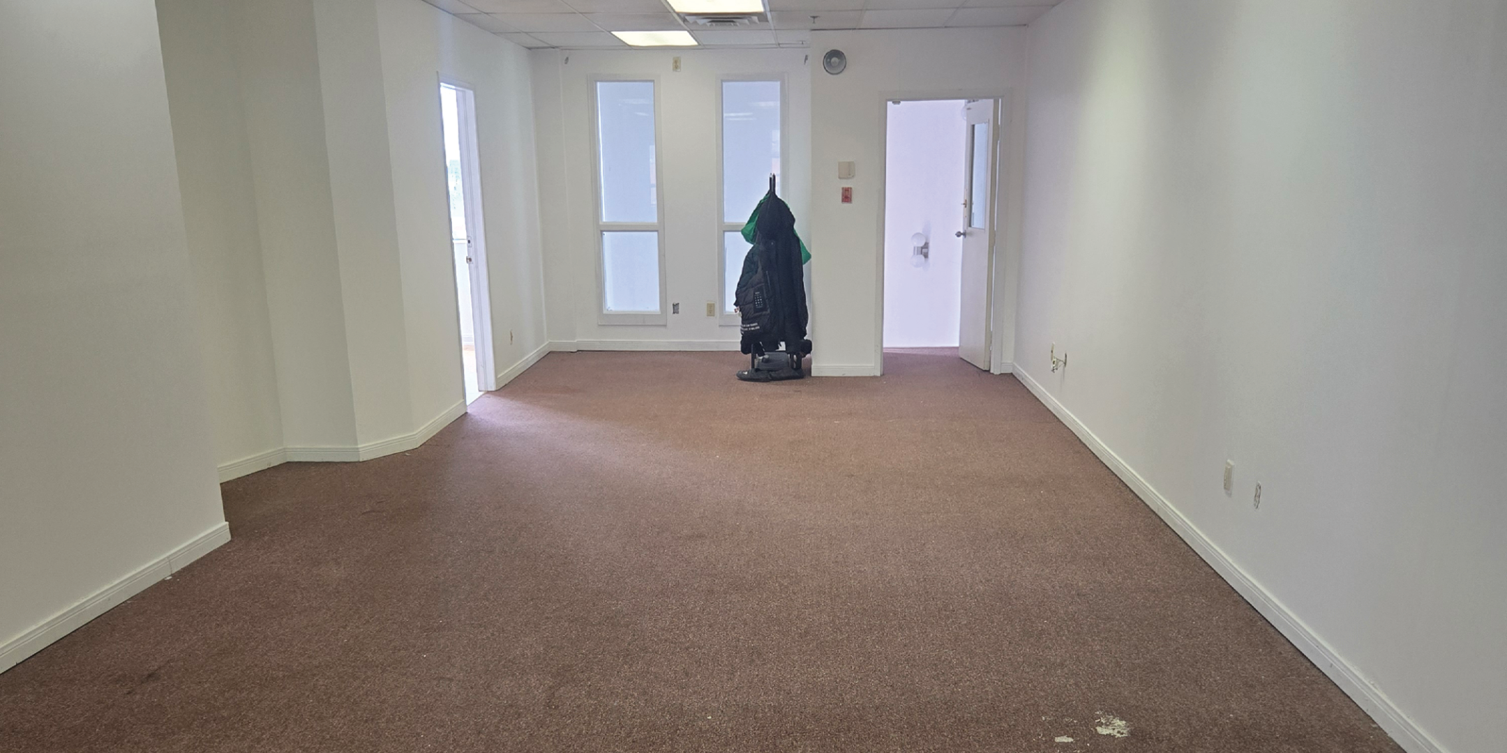 750 Oakdale Road empty interior room 