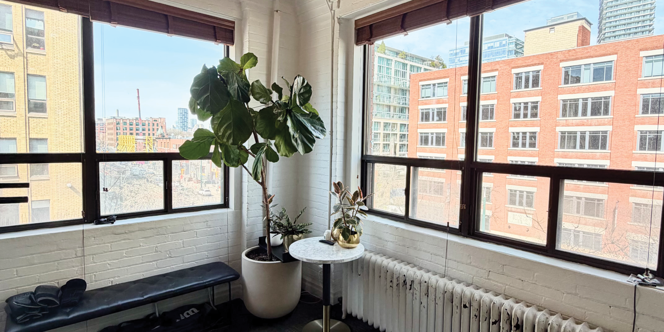 116 Spadina Ave bright meeting room with large windows