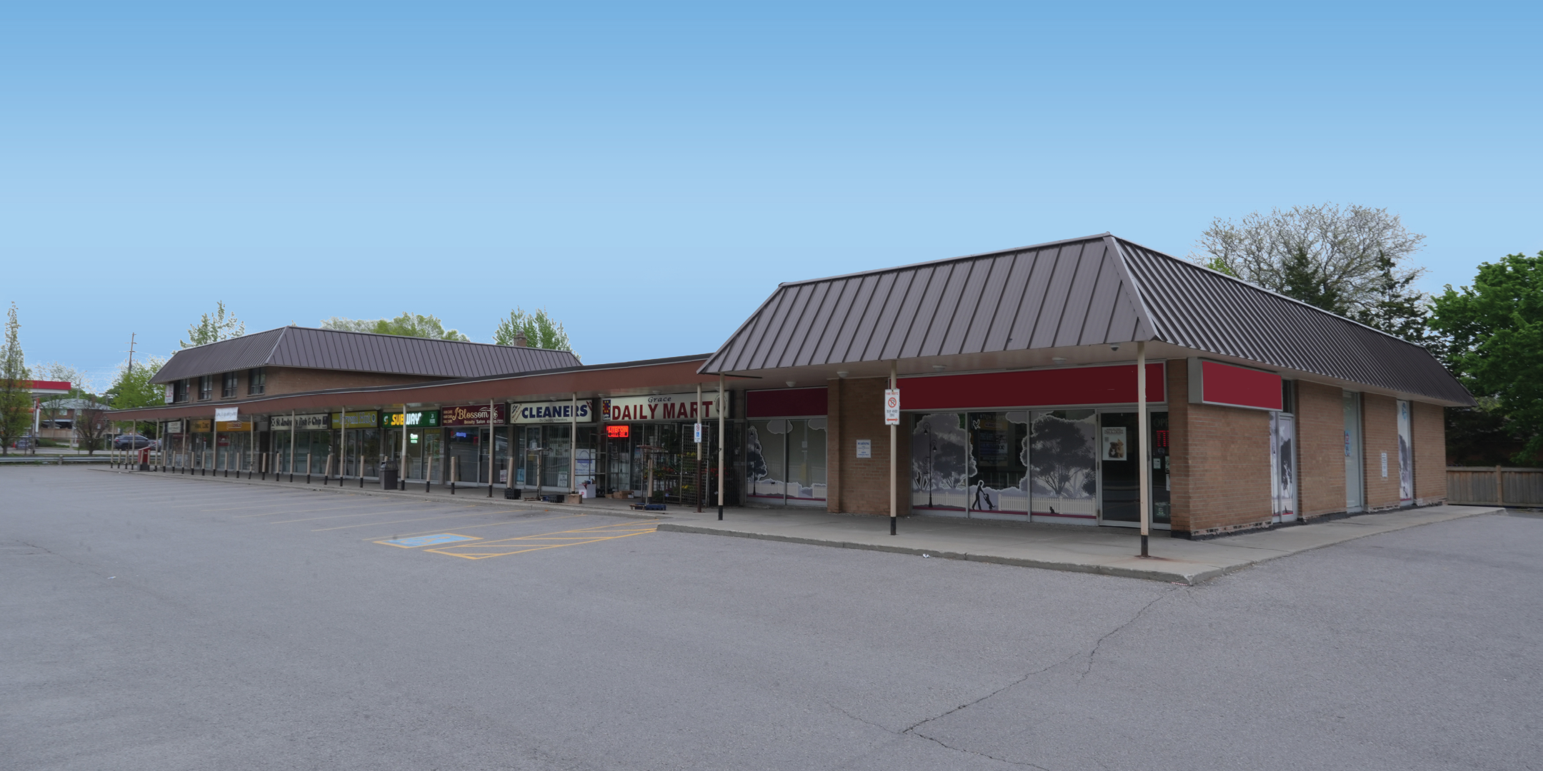 1575 Ellemere Road Building