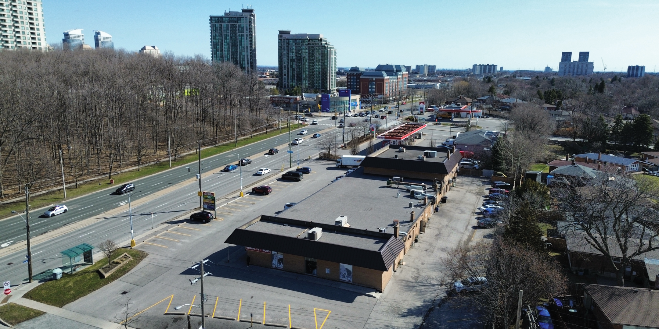 1575 Ellemere Road Building