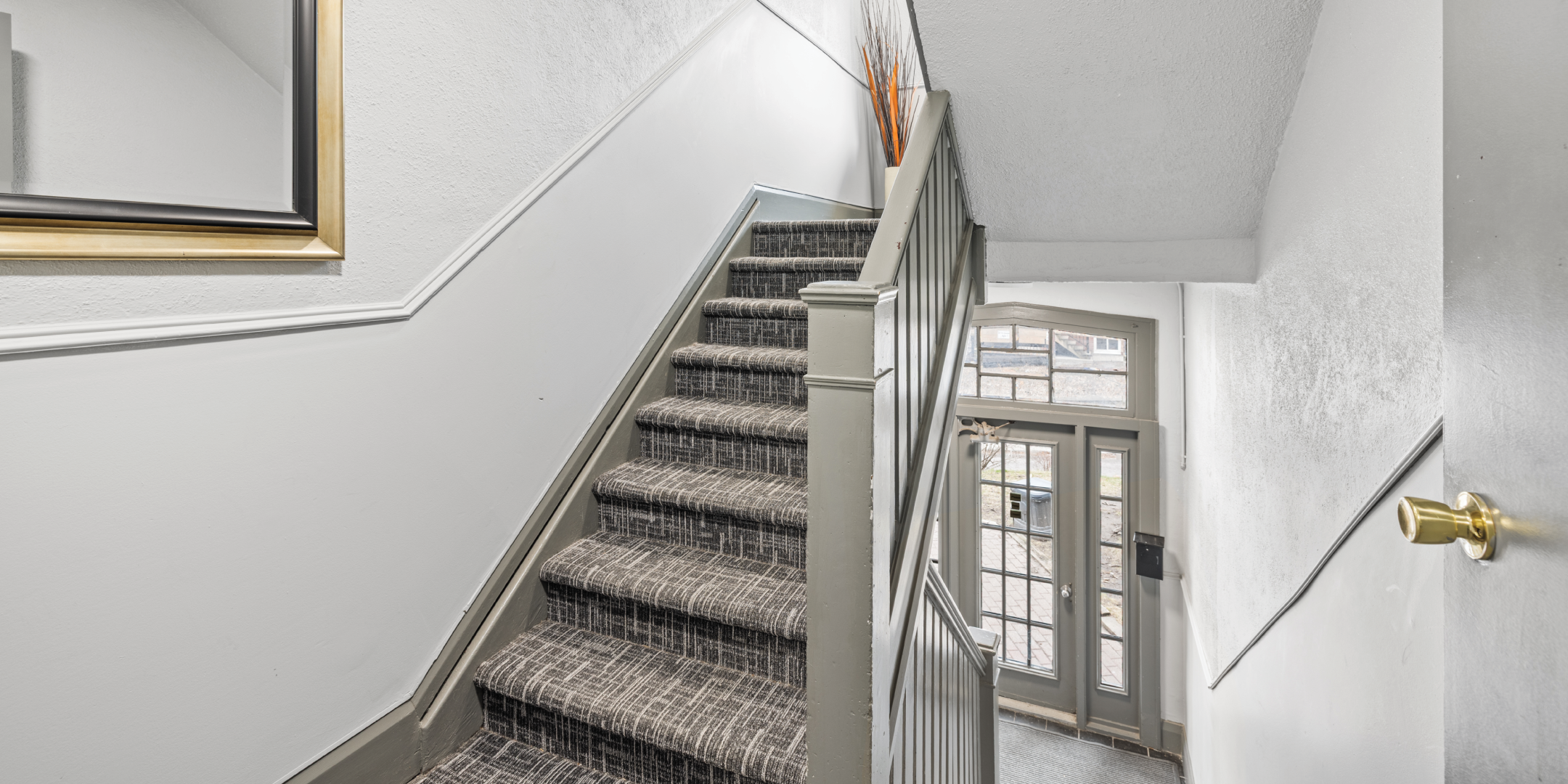 2178 Queen Street E hallway stairwells