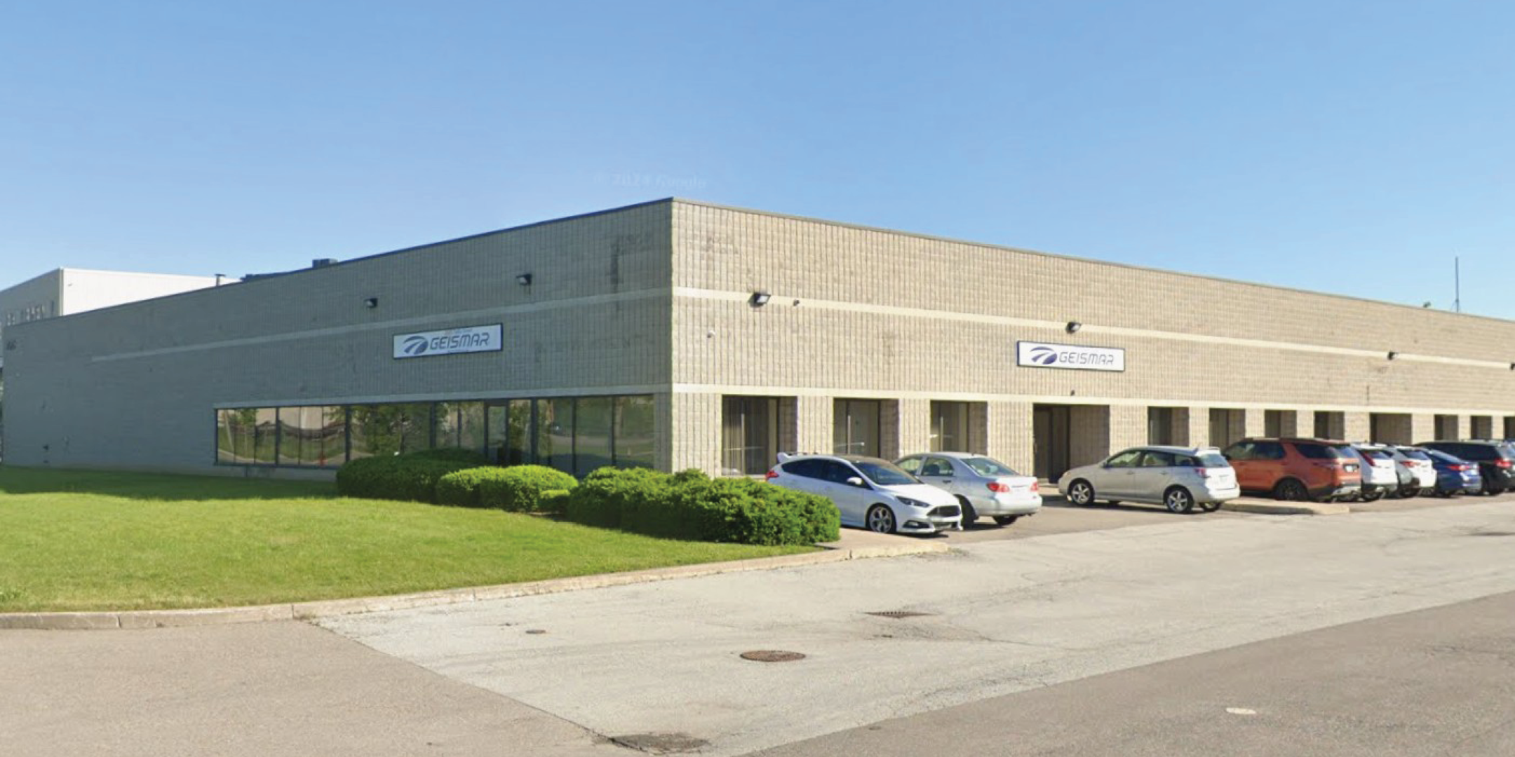 Exterior Building of 2525 Tedlo Street