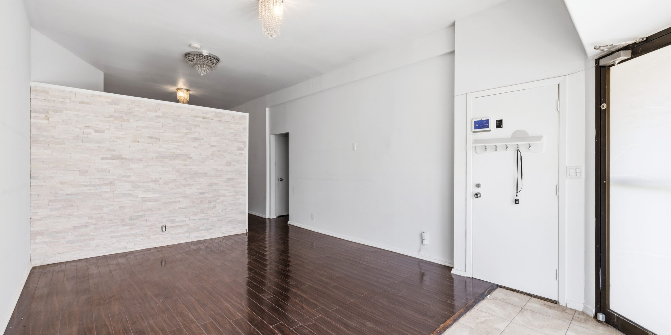 336 Kingston Road main floor open room with hardwood floors