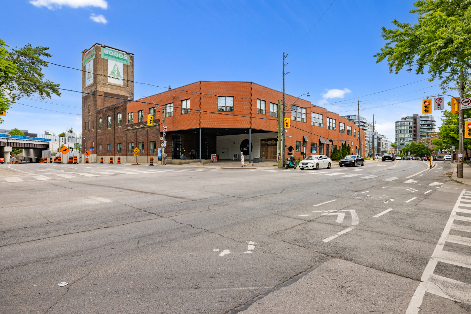 401LoganAvenue_Exterior 3