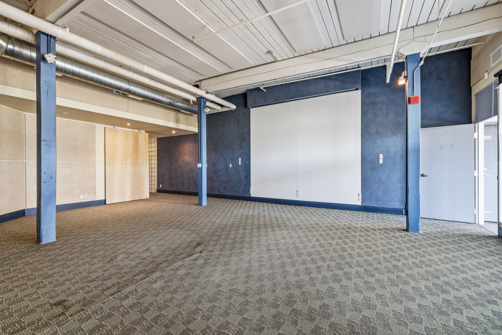 401LoganAvenue_Unit205 4