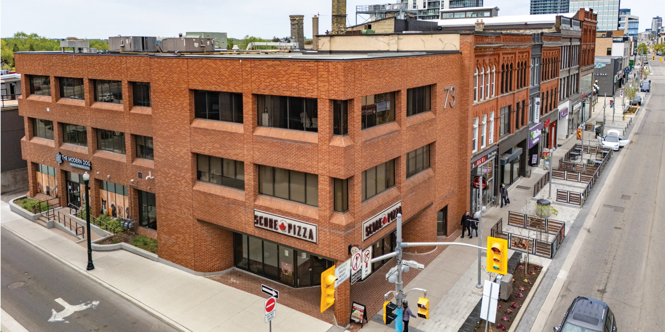 73 King Street W