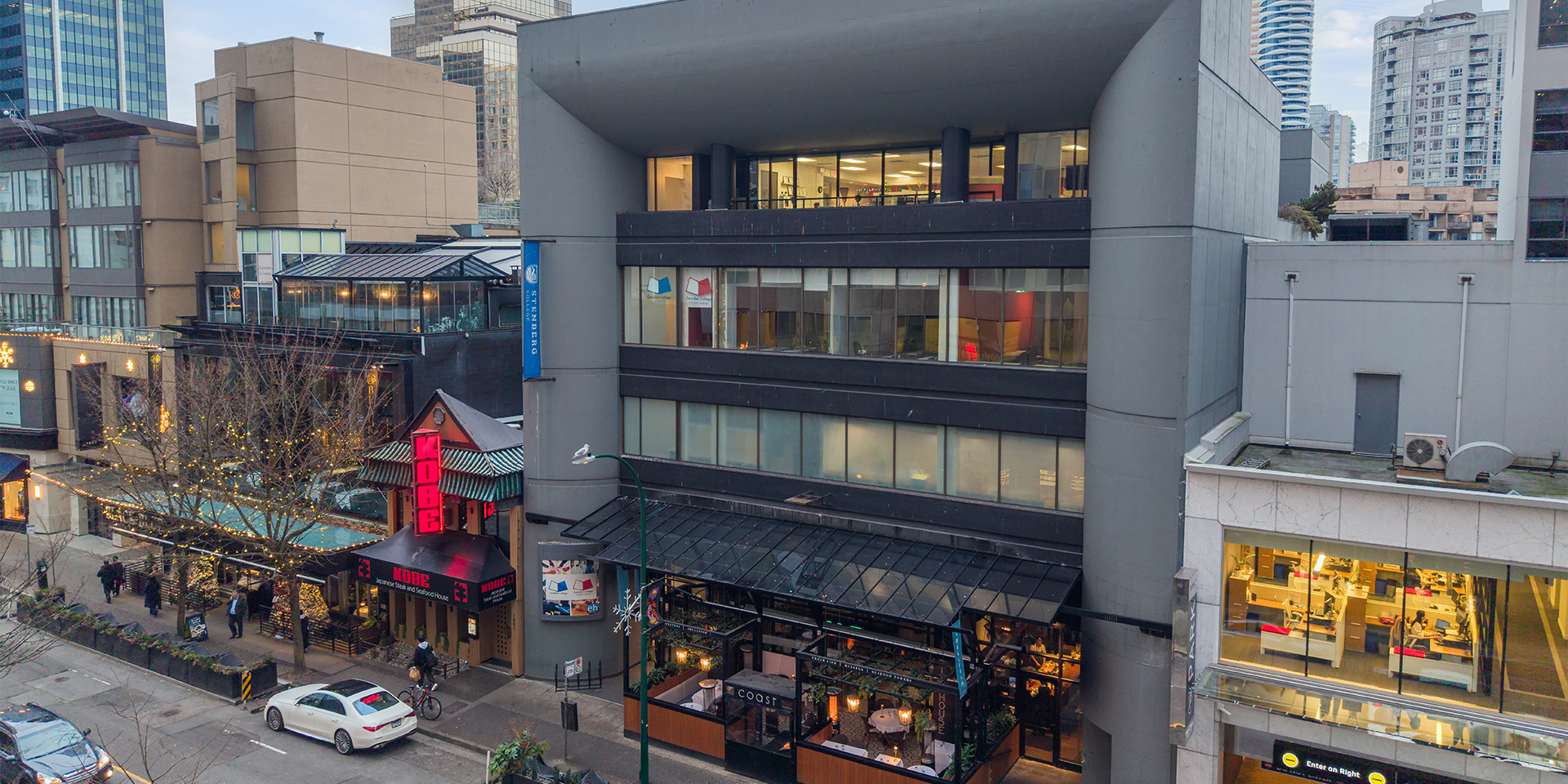 Exterior view of 1050 Alberni Street