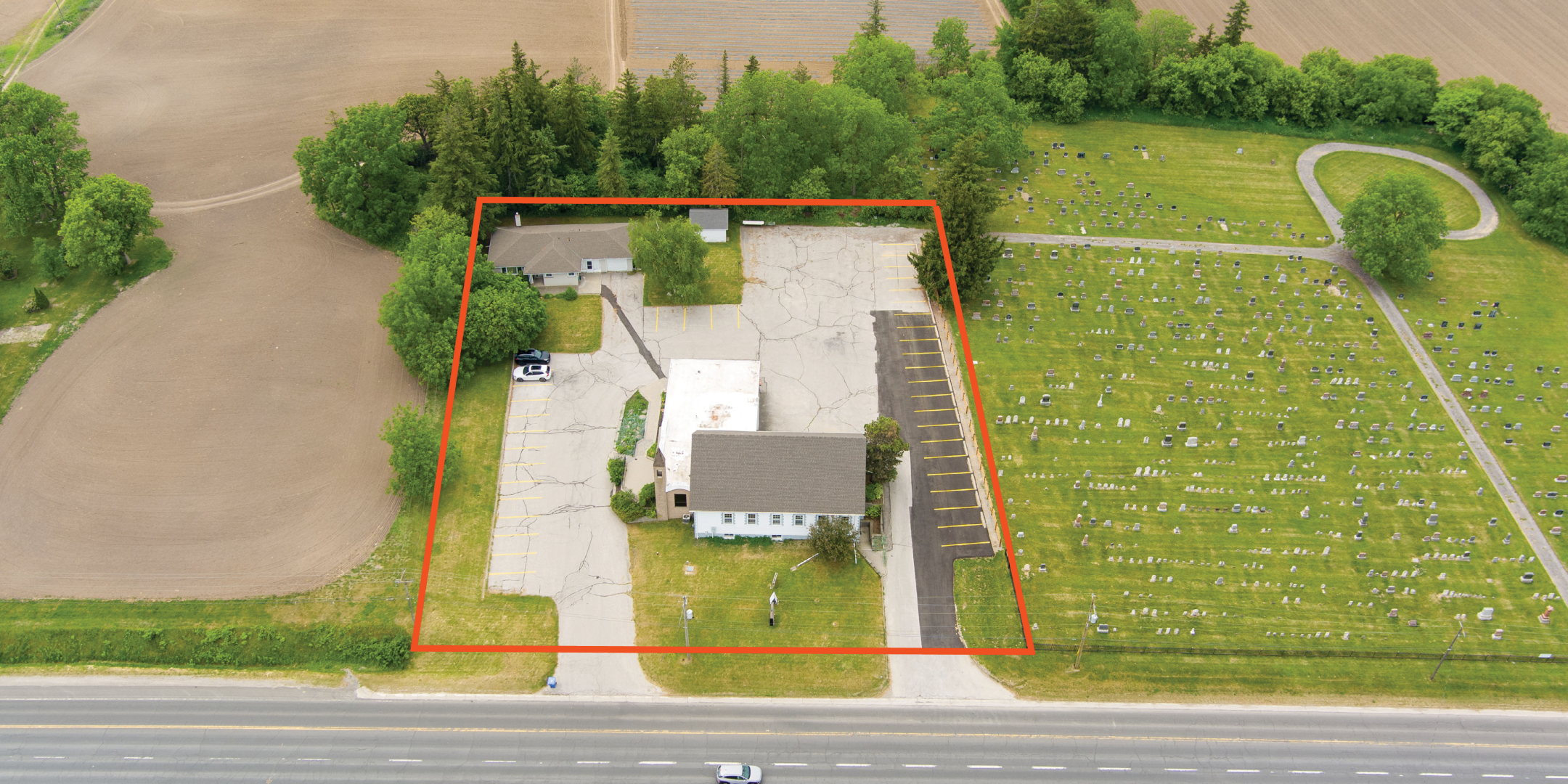11760 Woodbine Avenue Place of Worship in Stouffville outlined in orange