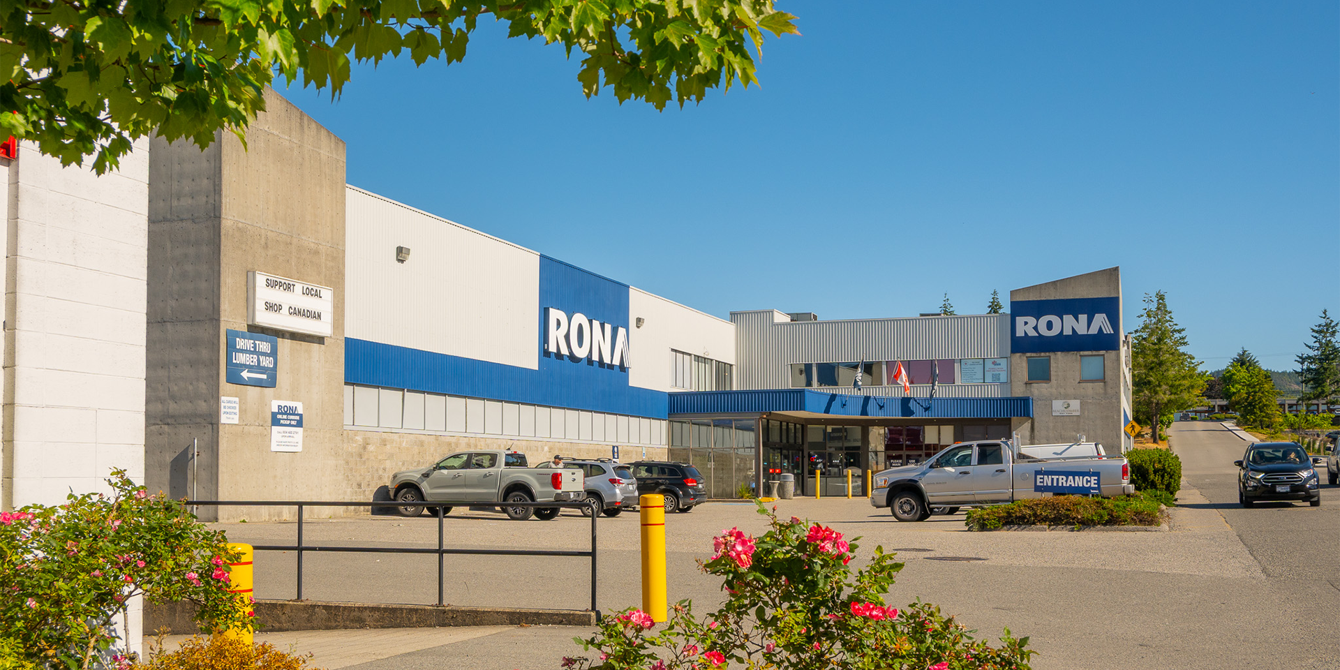 Exterior view of Rona