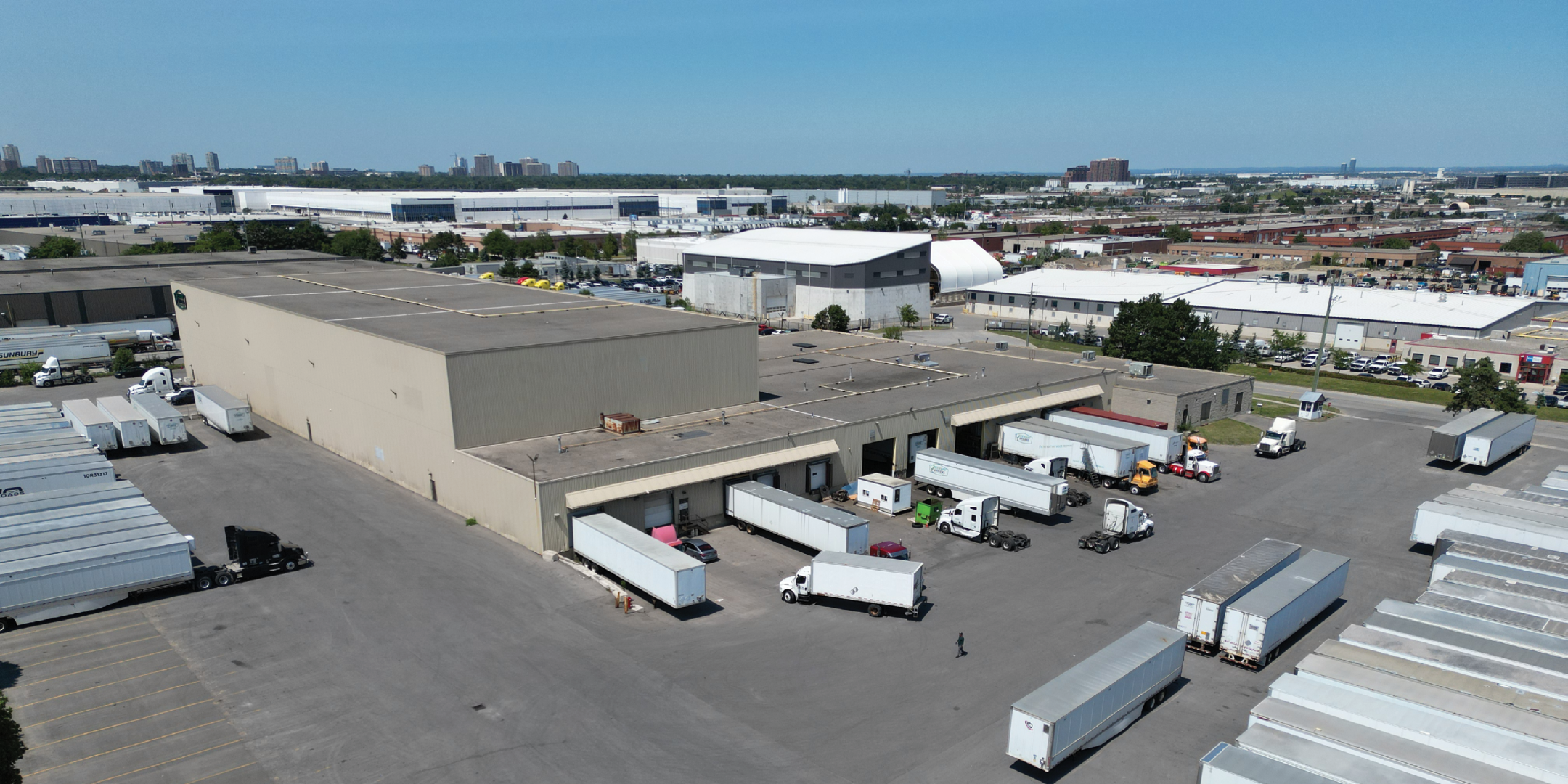5 Copper Road Industrial Building in Brampton, ON Shipping Area