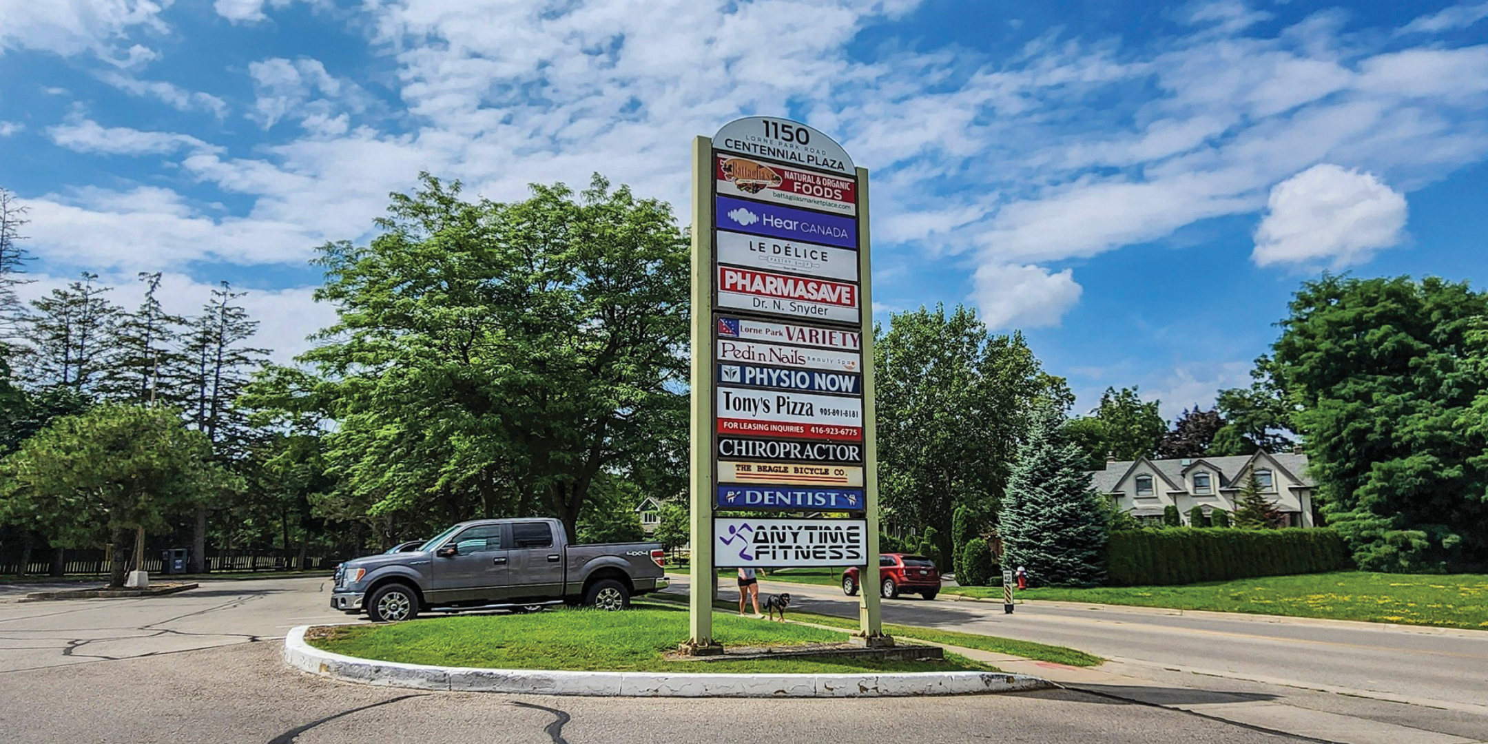1150 Lorne Park Road Plaza Sign