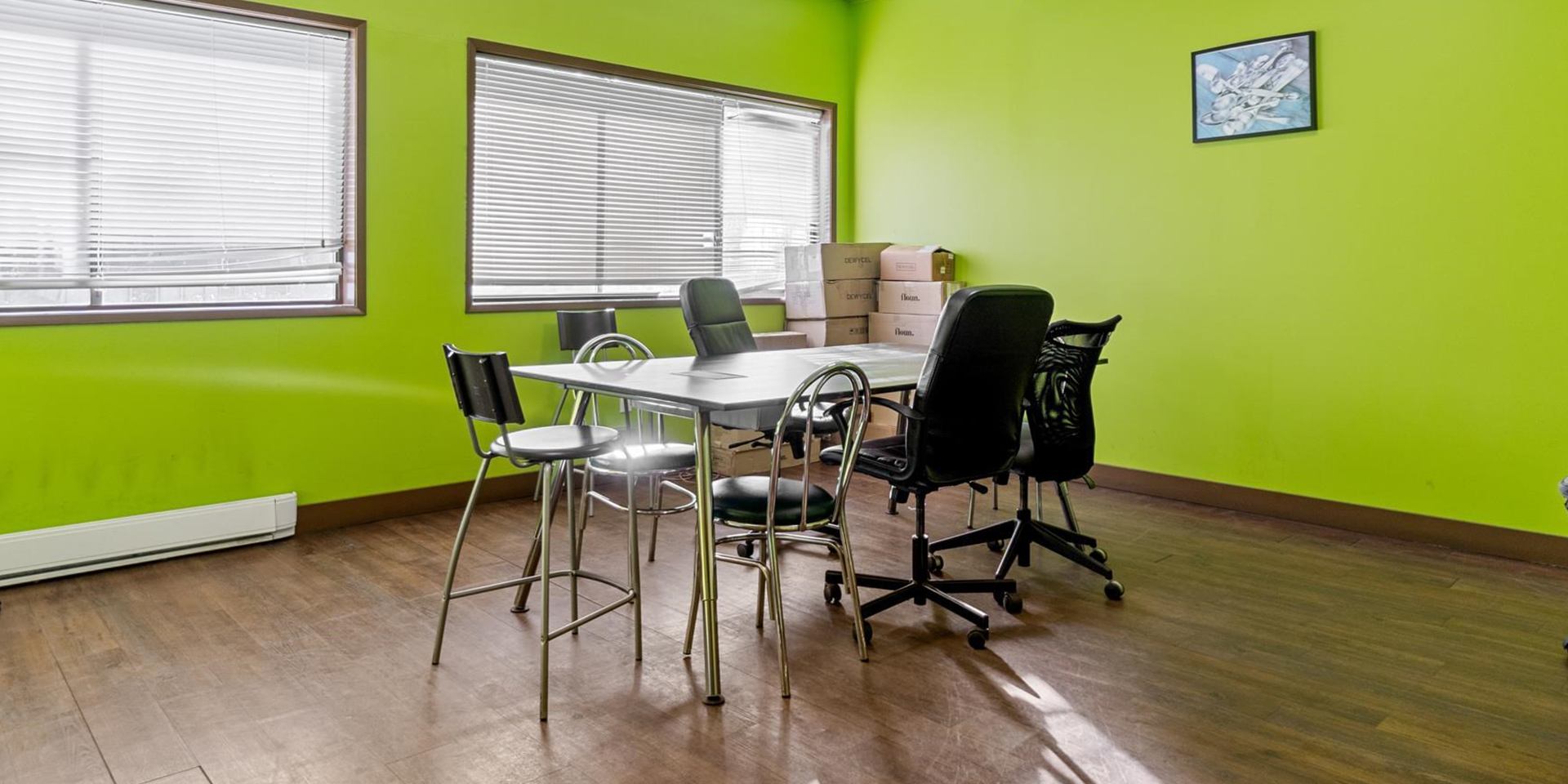 Office area of 11955 95A
