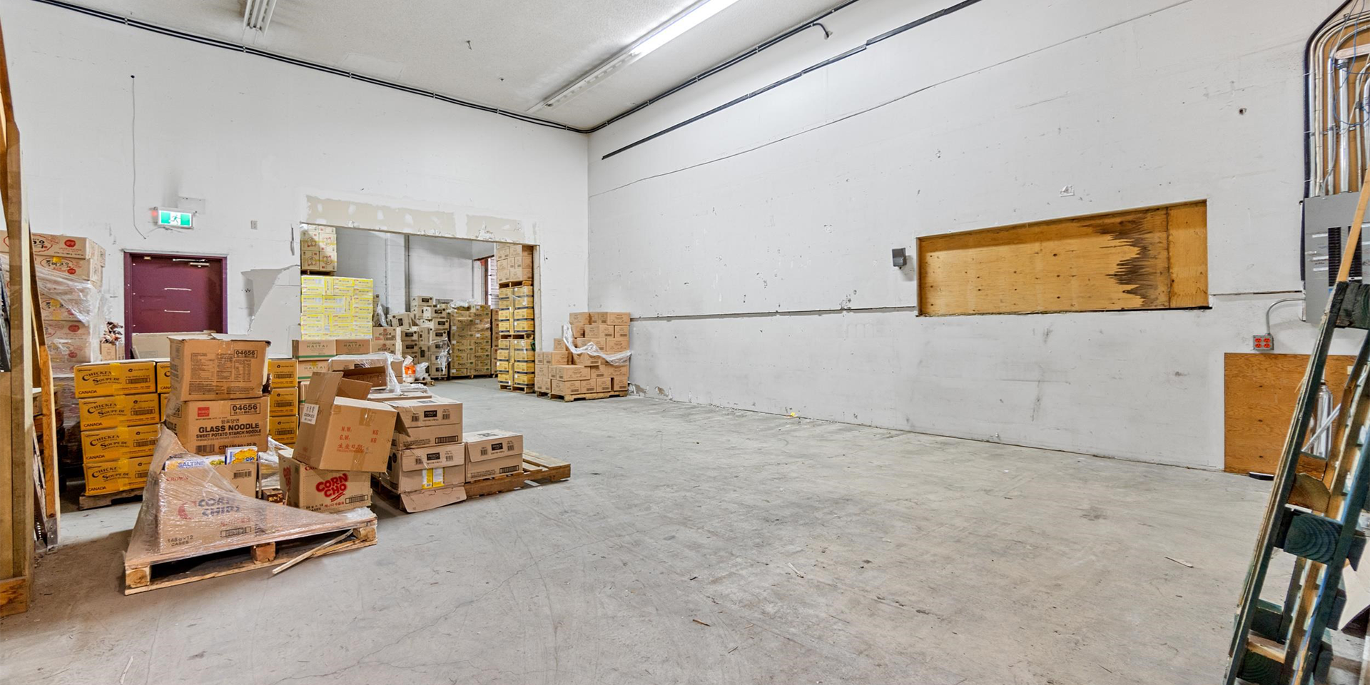 Warehouse area of 11955 95A