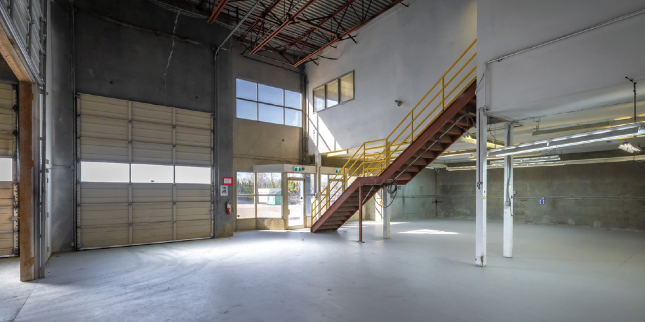 19947 101 Avenue warehouse with shipping door