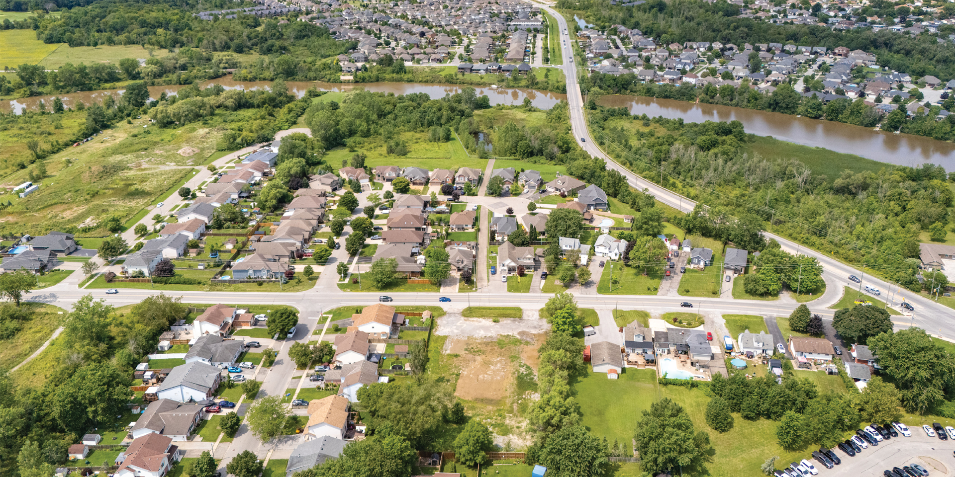 215 Riverside Drive aerial shot