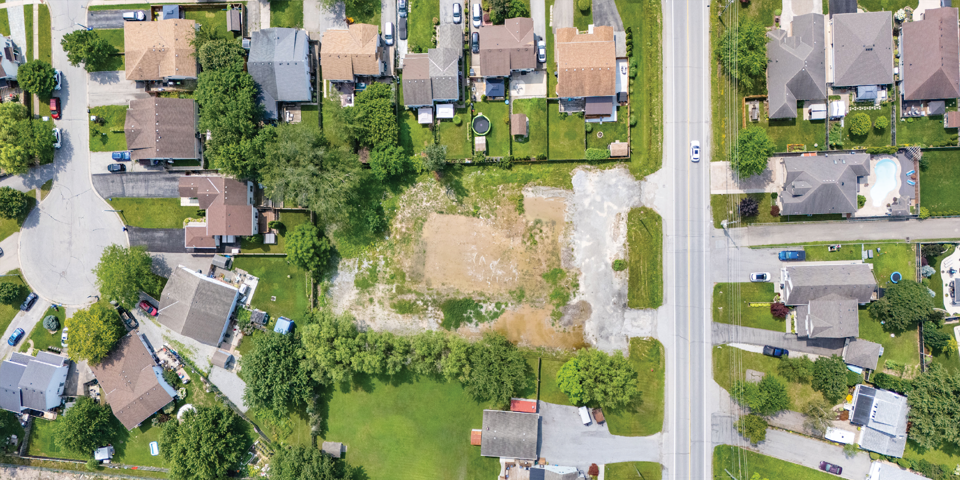215 Riverside Drive aerial shot