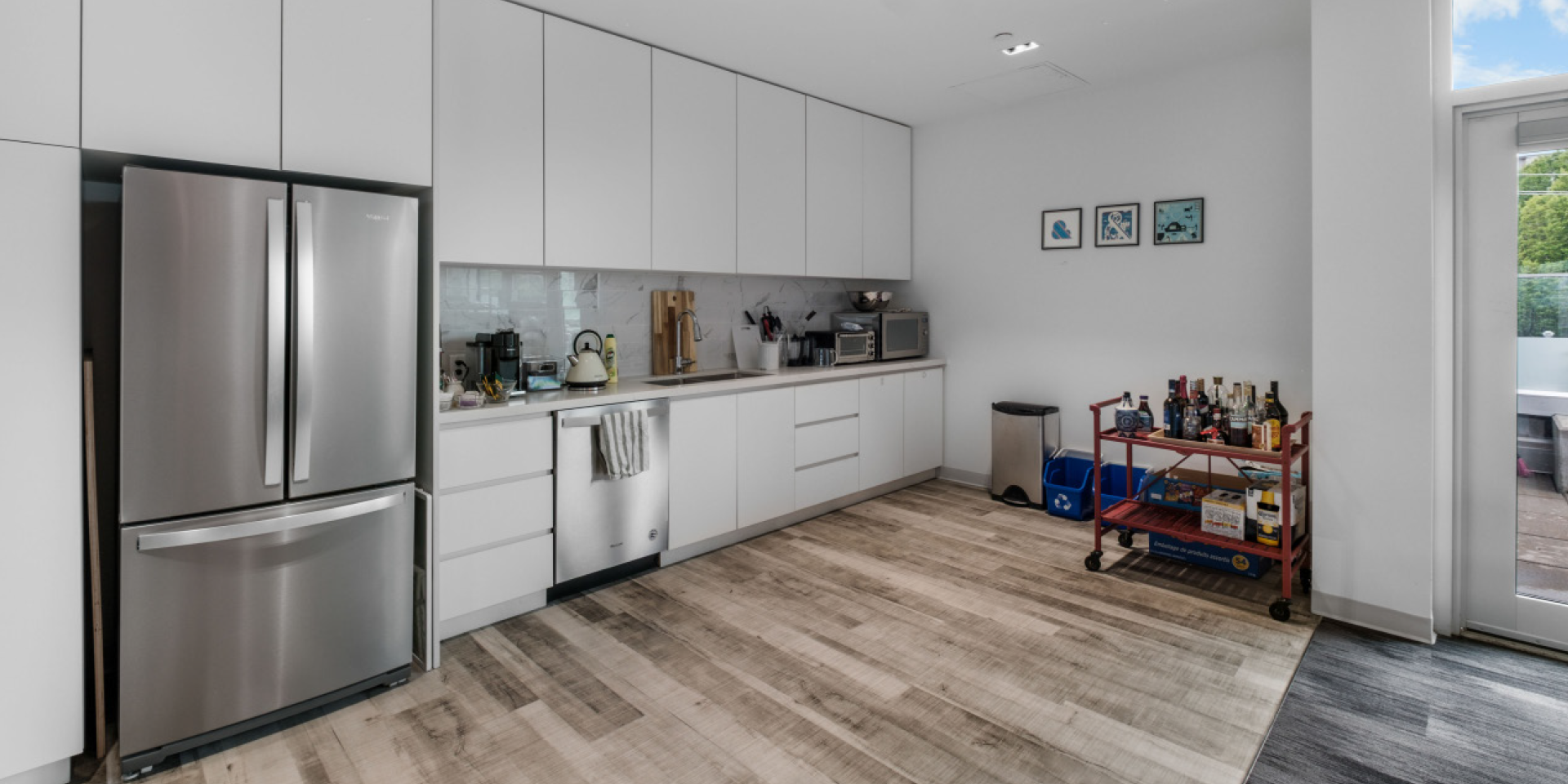 34 West 7th Avenue building interior kitchen